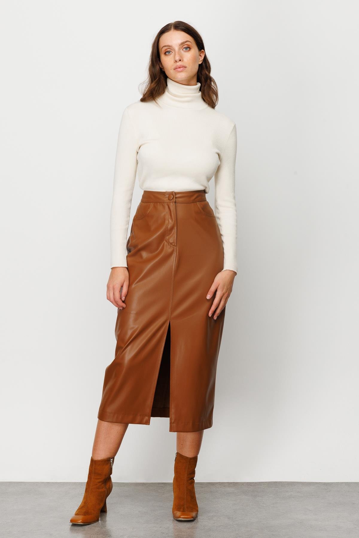 Modailgi  Önden Yırtmaçlı Deri Etek Taba