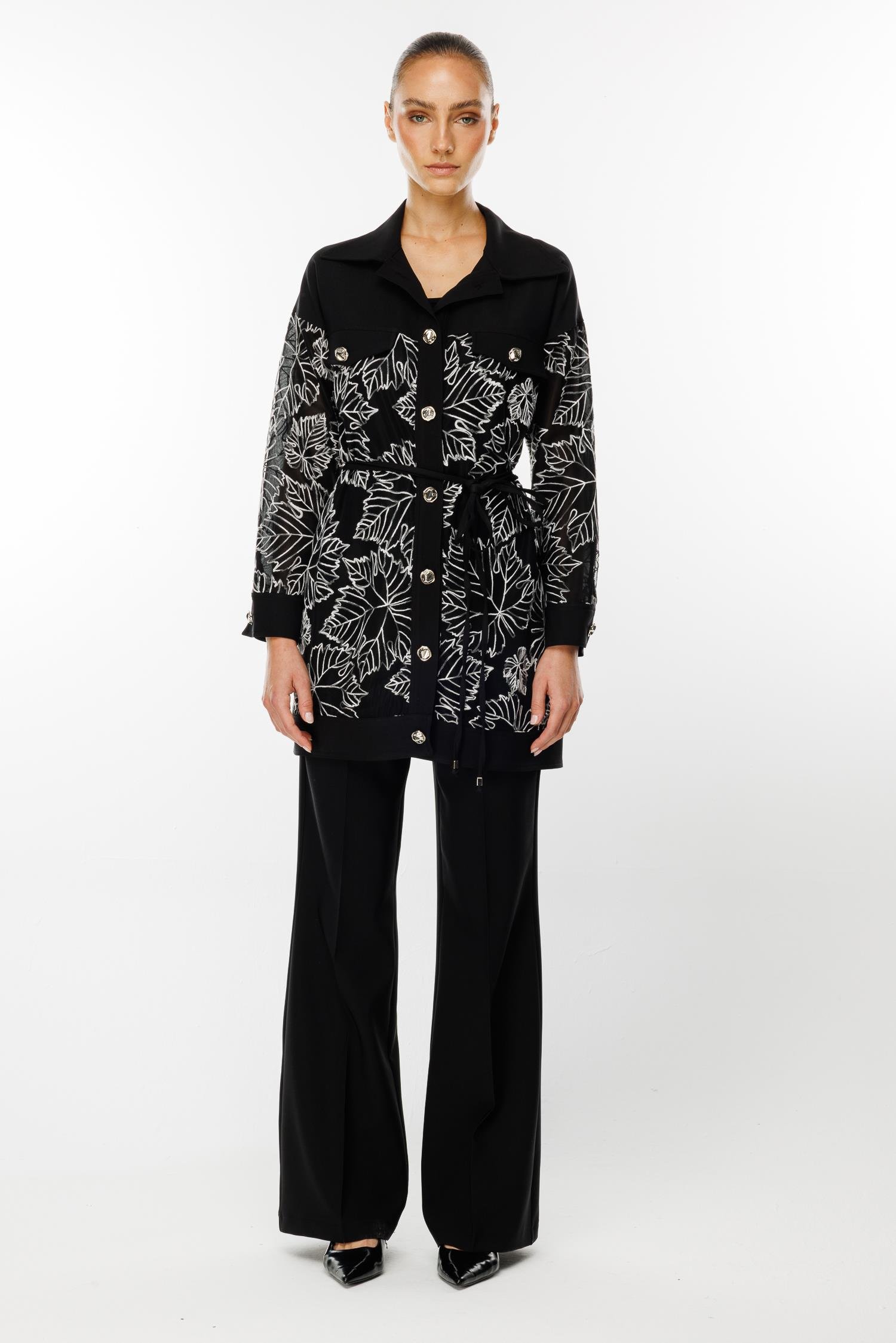 Modailgi  Organze Çiçek Dantel Atletli Uzun Ceket Siyah