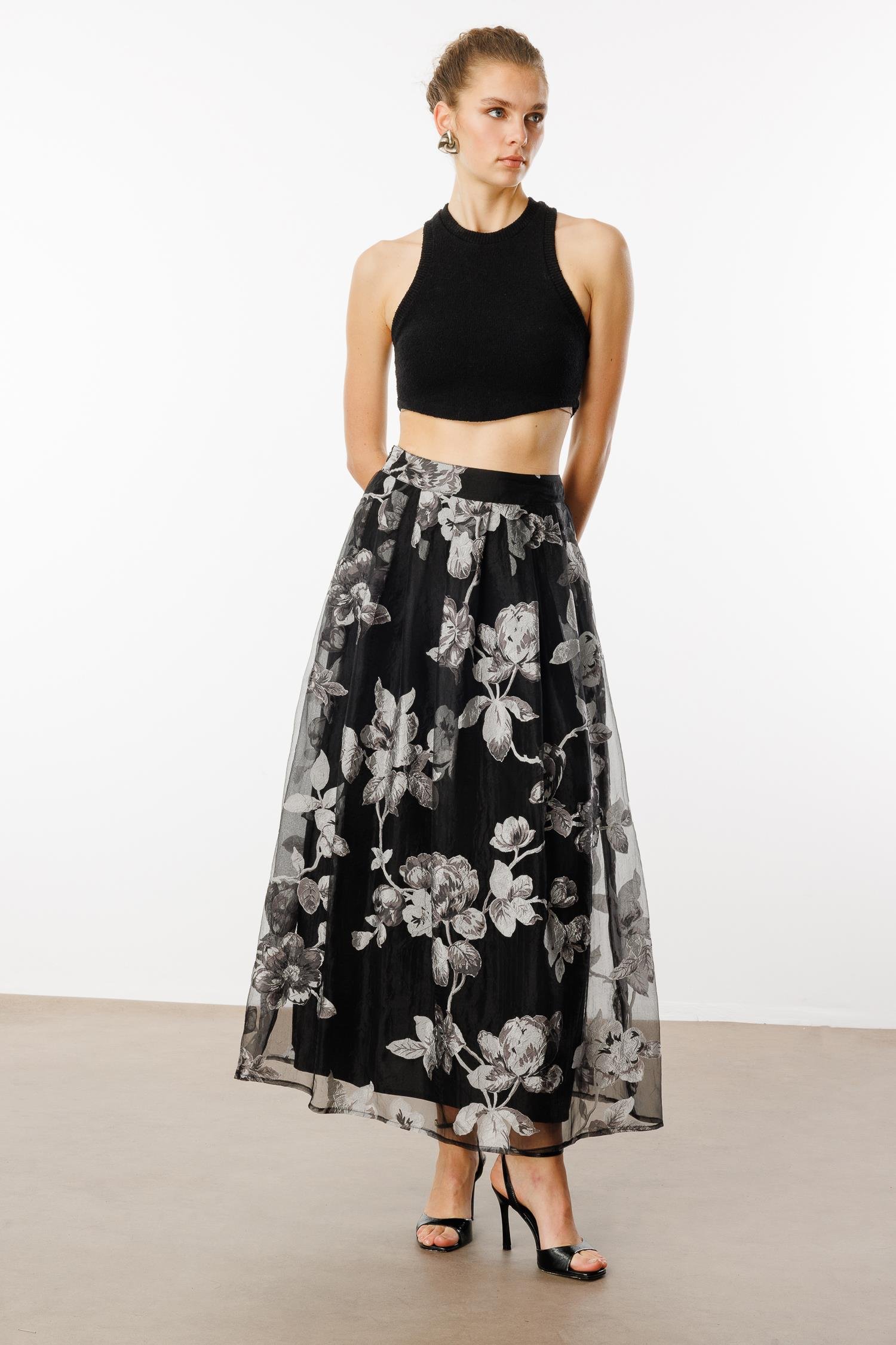 Modailgi  Organze Çiçek Desenli Uzun Etek Siyah