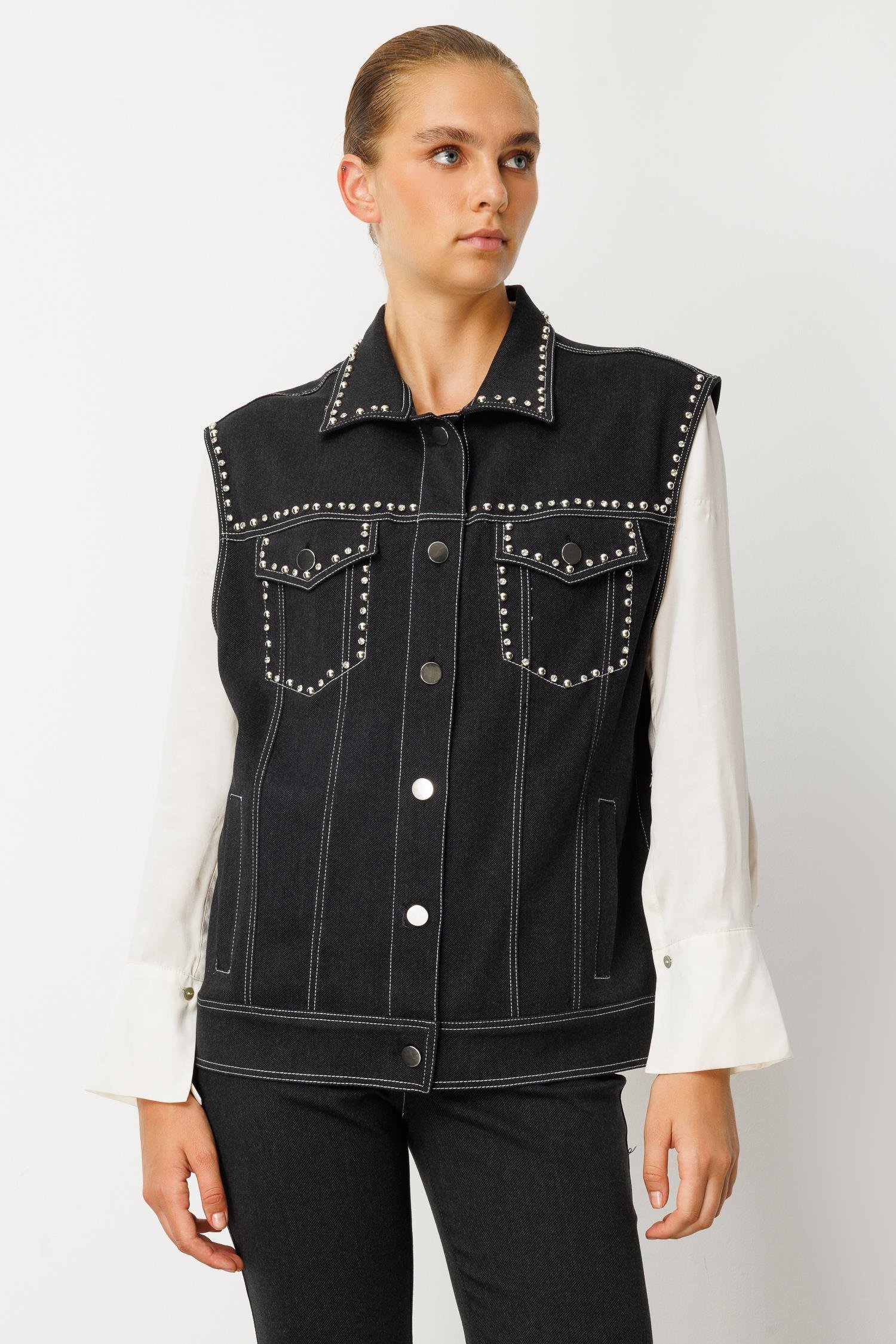 Modailgi  Oversize Metal Aksesuar Detaylı Yelek Siyah