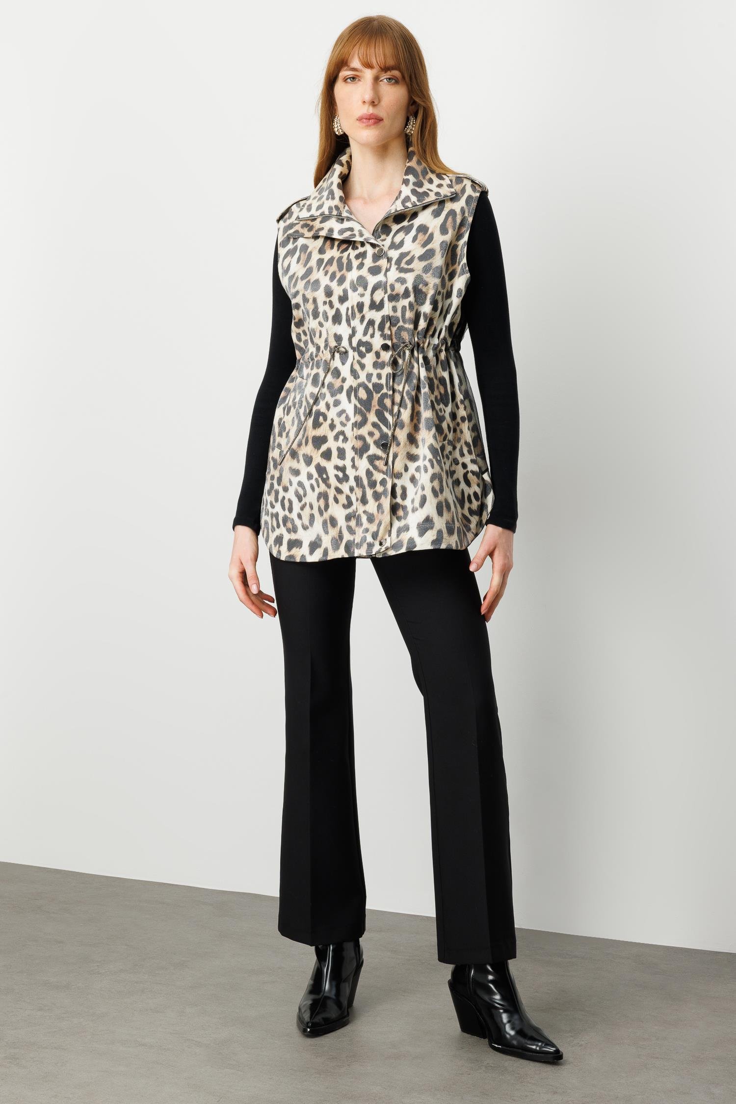 Modailgi  Oversize Organze ve Apolet Detaylı Fermuarlı Leoparlı Yelek Leopar