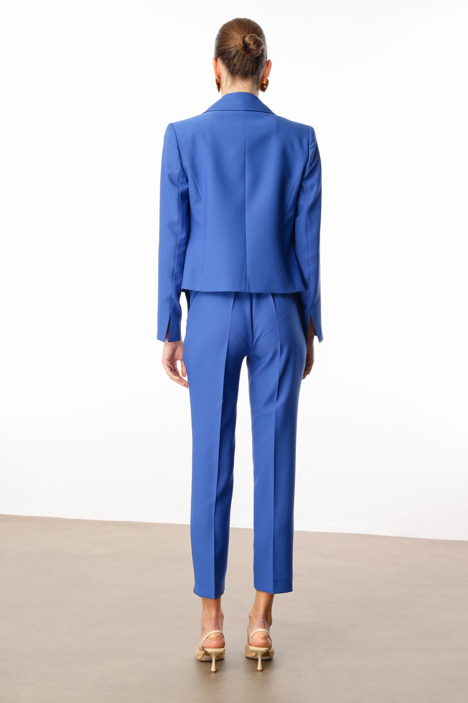 Modailgi  Pens ve Kapak Detaylı Kısa Ceket Mavi