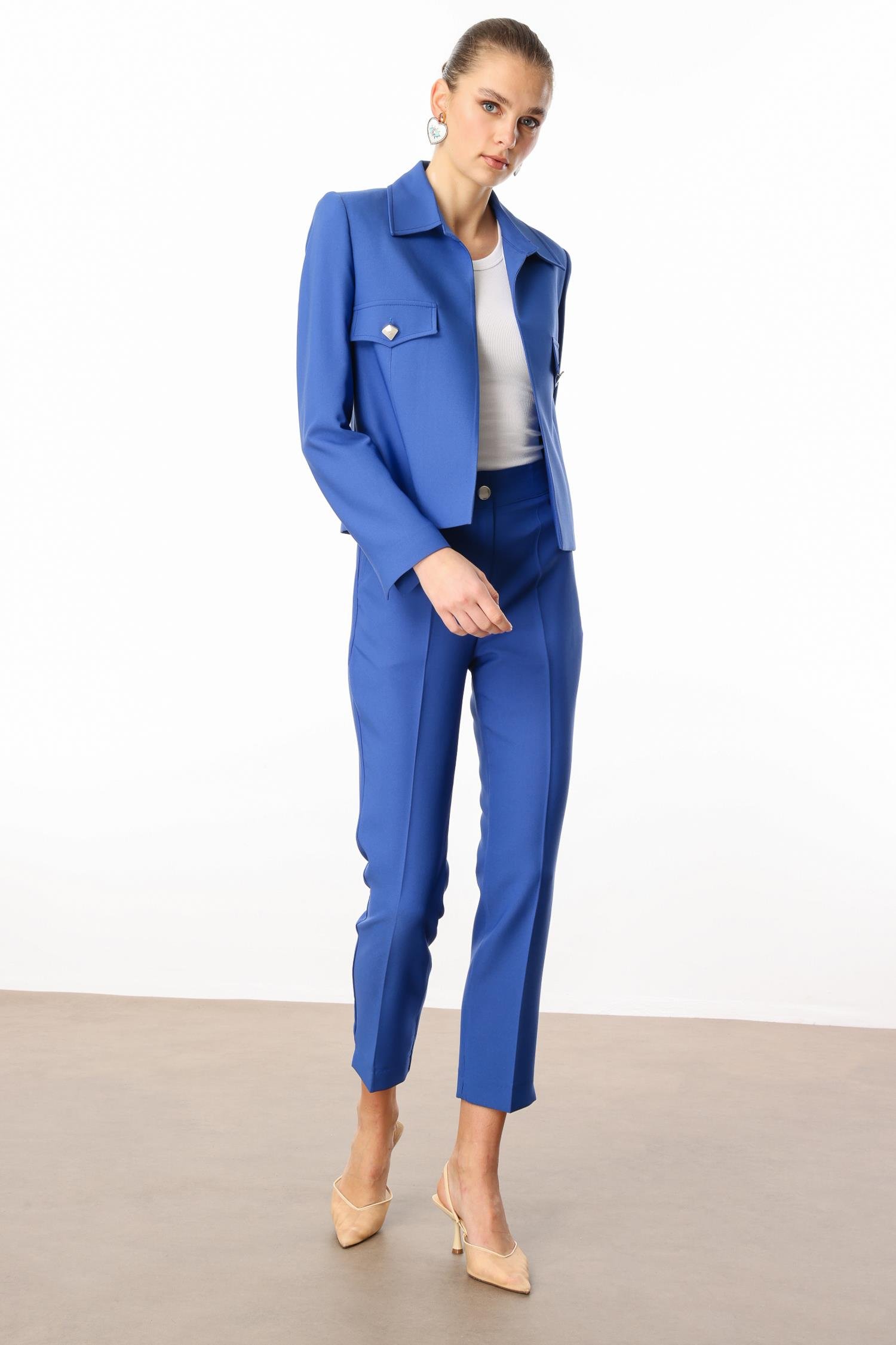 Modailgi  Pens ve Kapak Detaylı Kısa Ceket Mavi