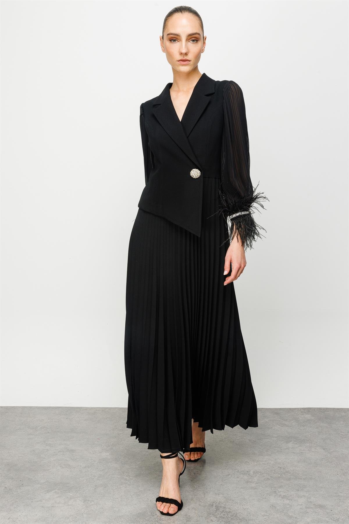 Modailgi  Plise Detaylı Manşeti Otrişli Uzun Elbise Siyah