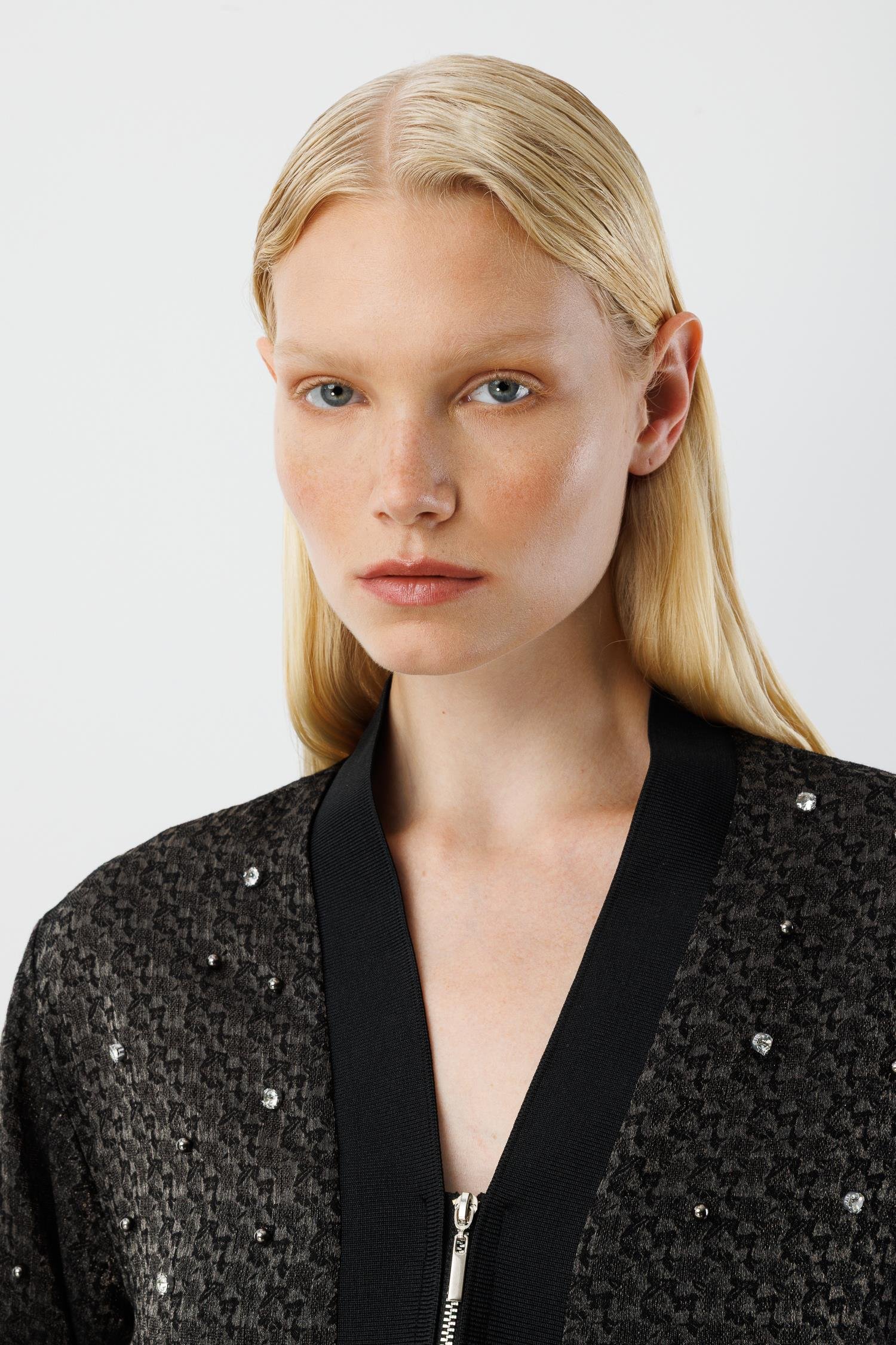 Modailgi  Ribana Ve Düz Kumaş Garni Detaylı Fermuar Kapamalı Kısa Gömlek - 30038 Siyah