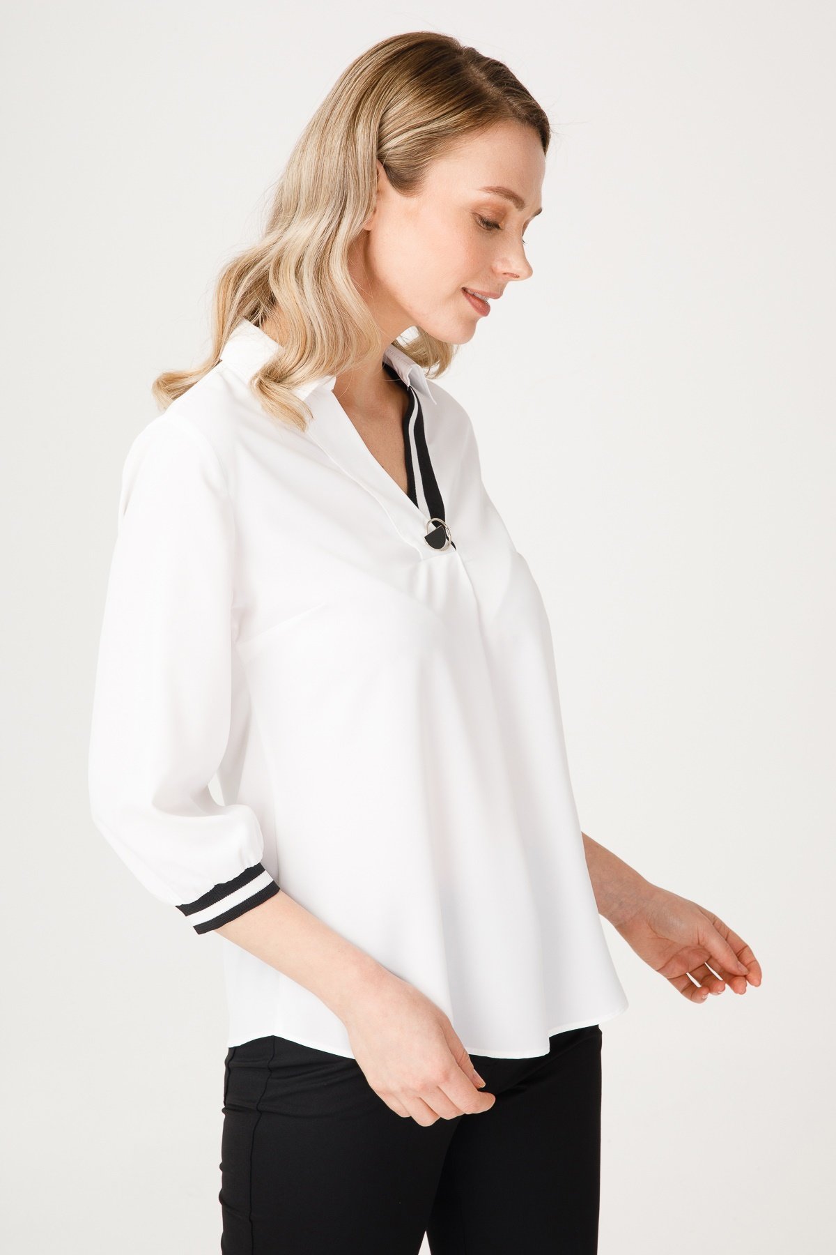 Modailgi  Ribanalı V Yaka Bluz Ekru