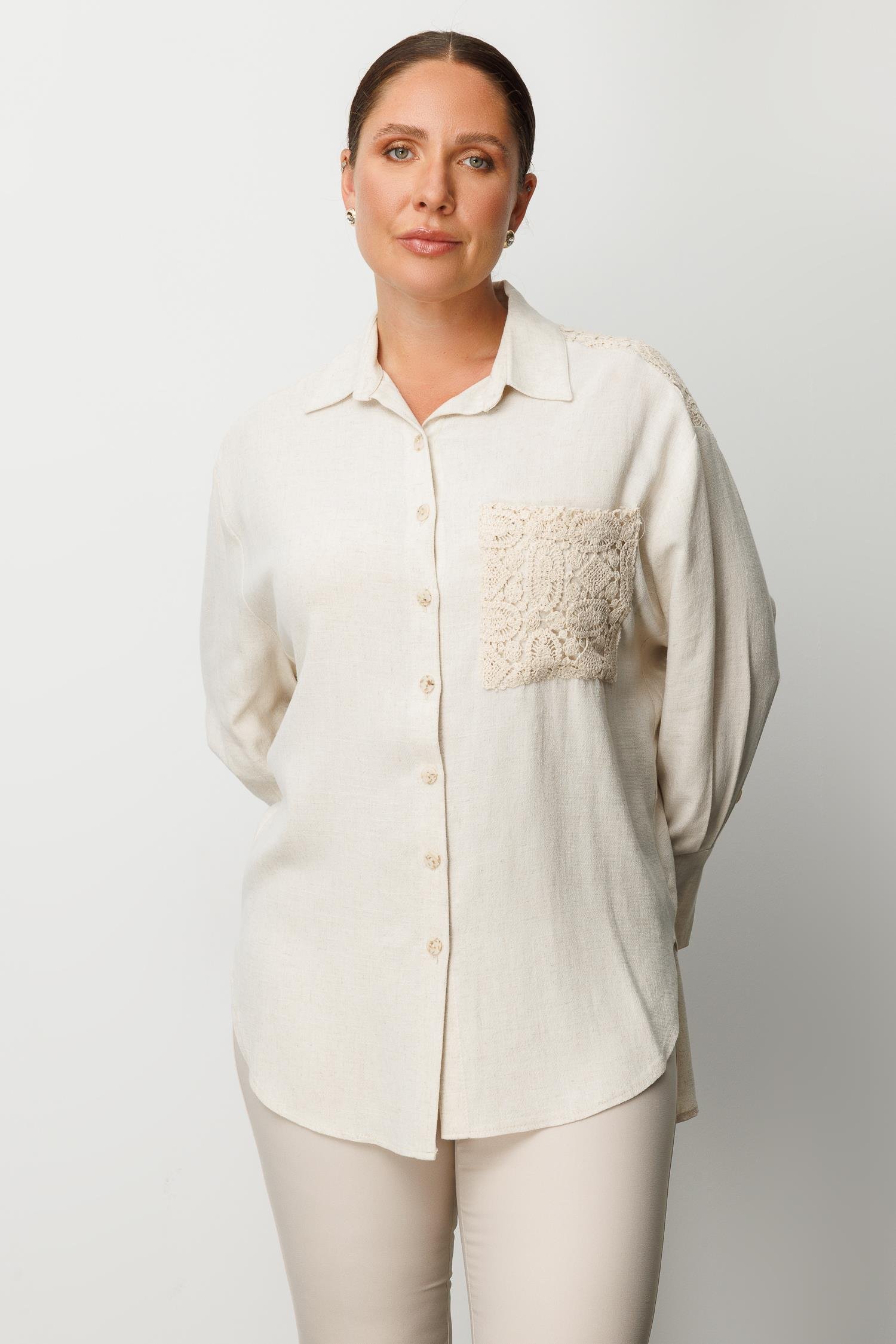 Modailgi  Robası ve Cebi Güpür Detaylı Oversize Keten Gömlek Taş