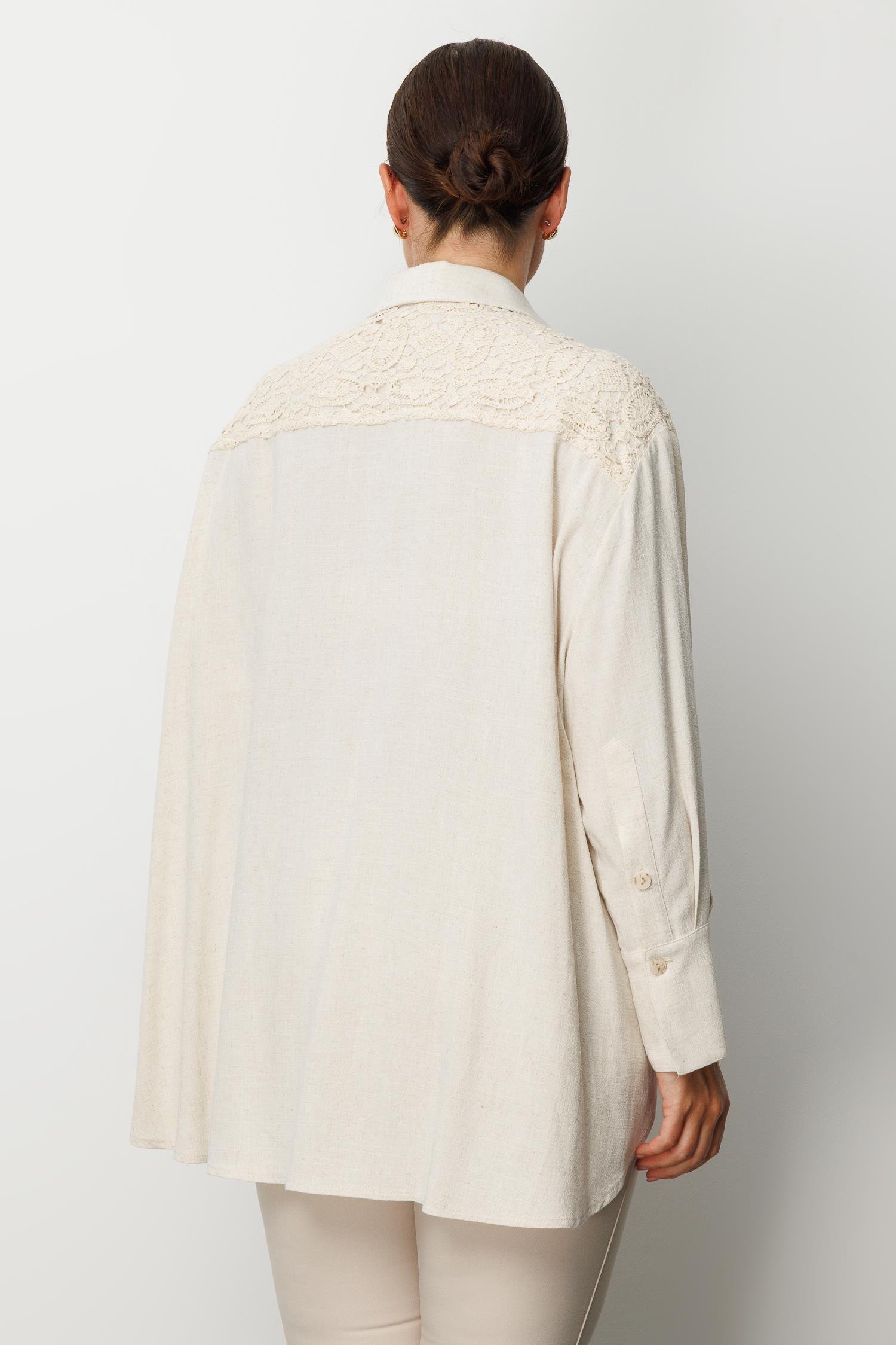 Modailgi  Robası ve Cebi Güpür Detaylı Oversize Keten Gömlek Taş