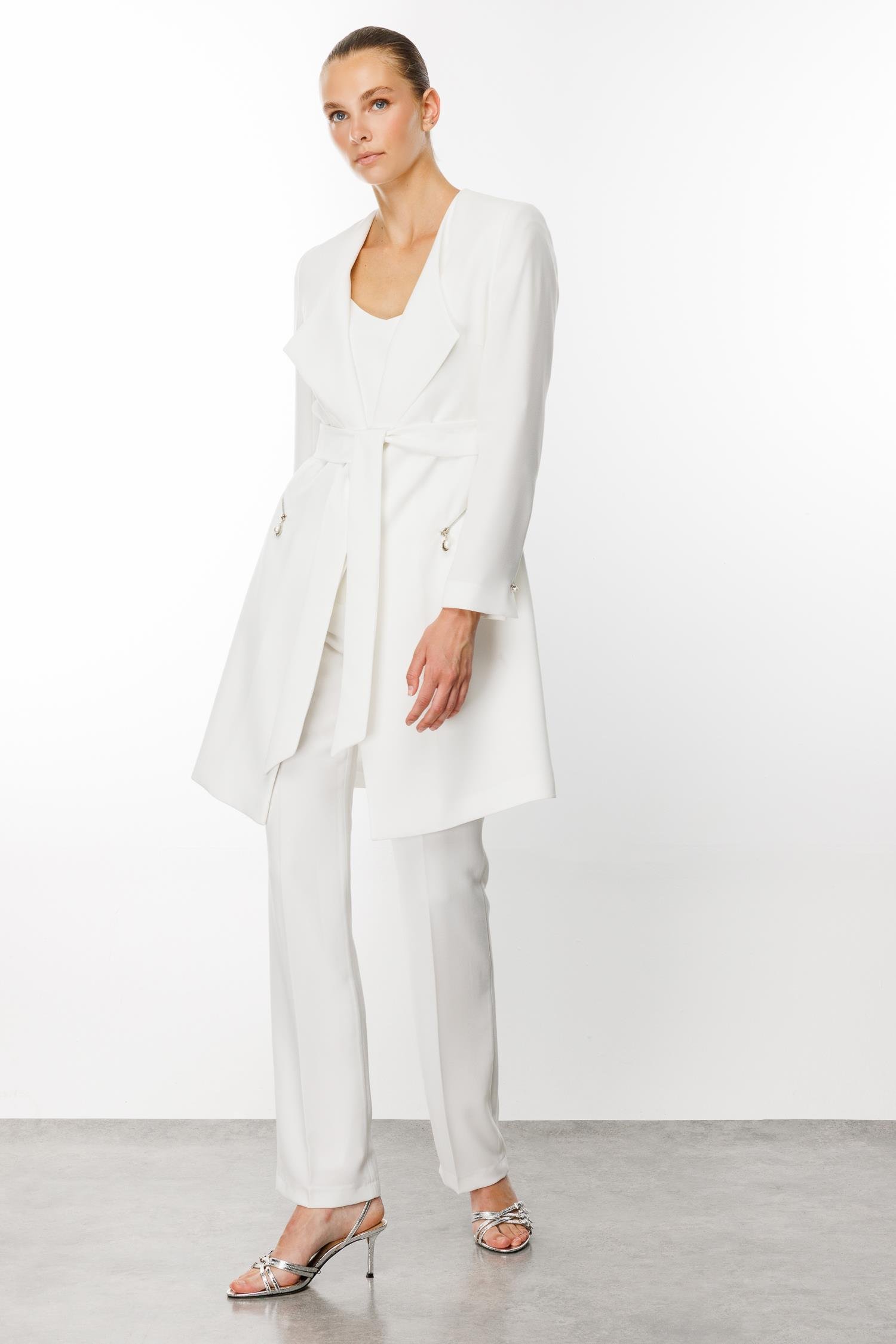 Modailgi  Şal Yaka Belden Kuşaklı Uzun Ceket Ekru