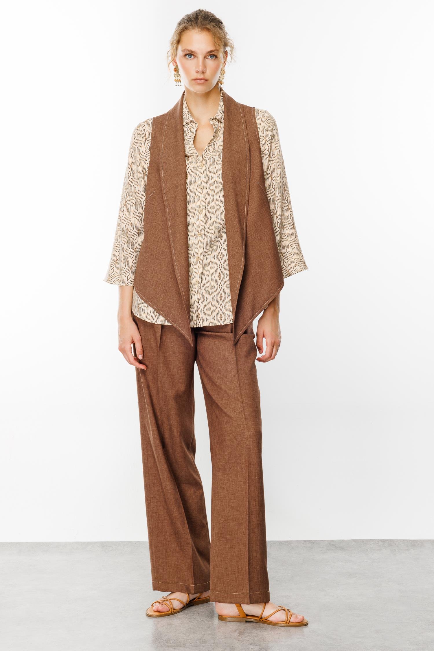 Modailgi  Şal Yaka Detaylı Formlu Kısa Yelek Kahve