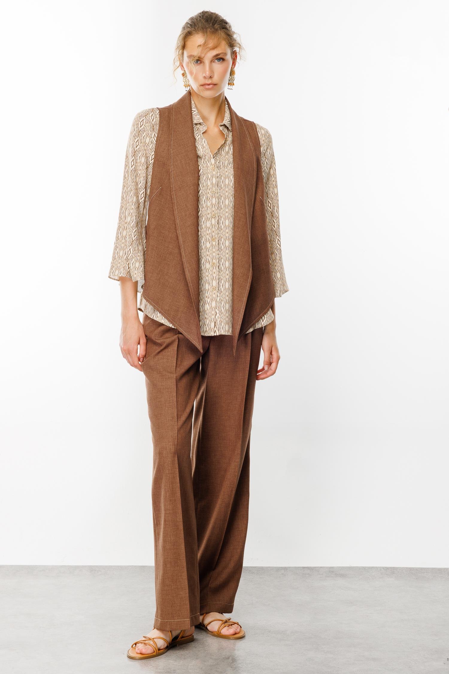 Modailgi  Şal Yaka Detaylı Formlu Kısa Yelek Kahve