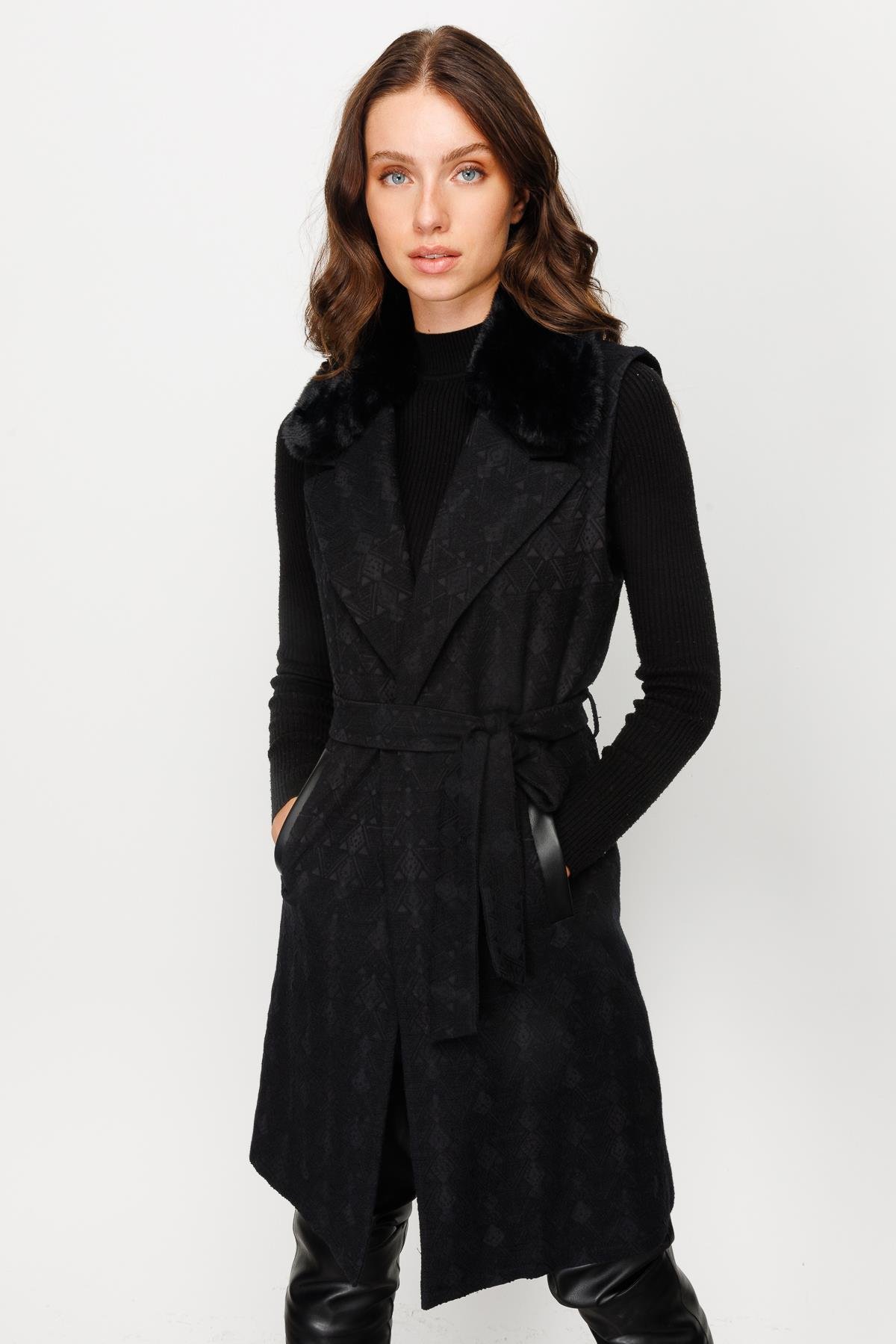 Modailgi  Seyyar Kürklü Jakarlı Yelek Siyah