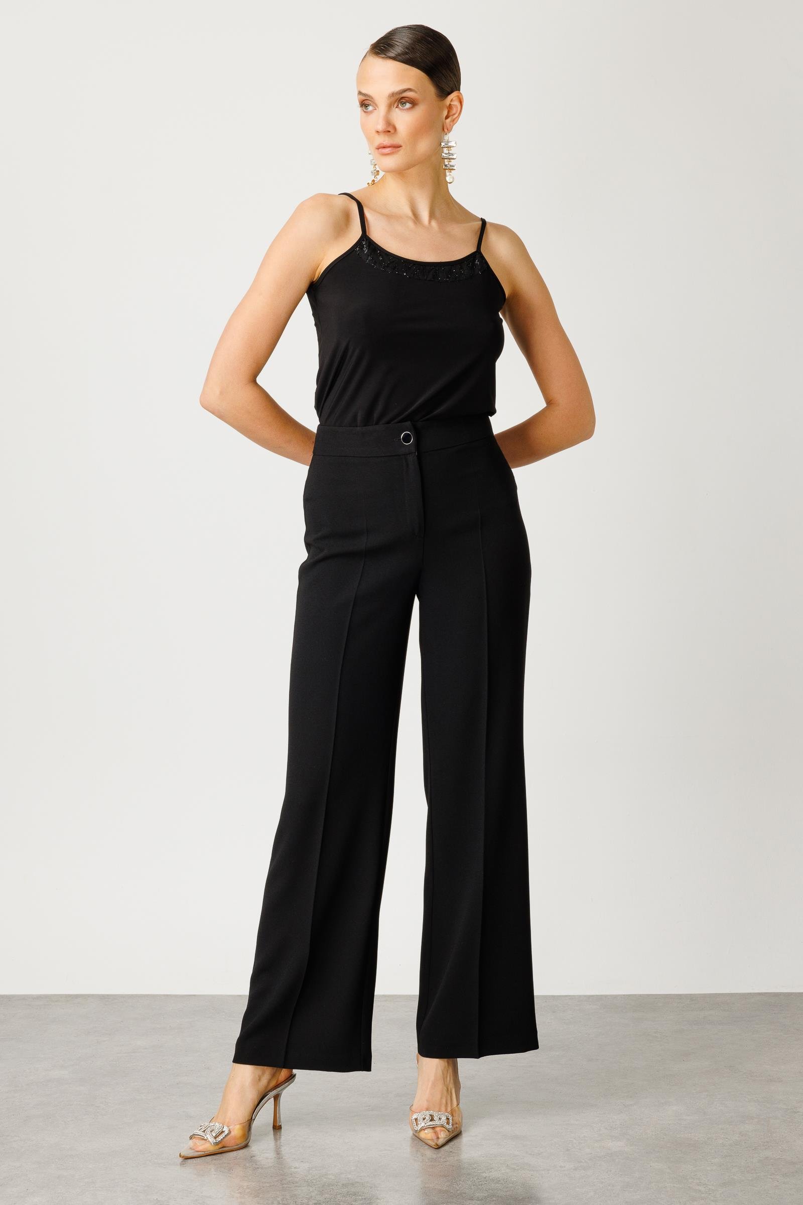 Modailgi  Simli Puan Jakar Şeritli Pantolon Siyah