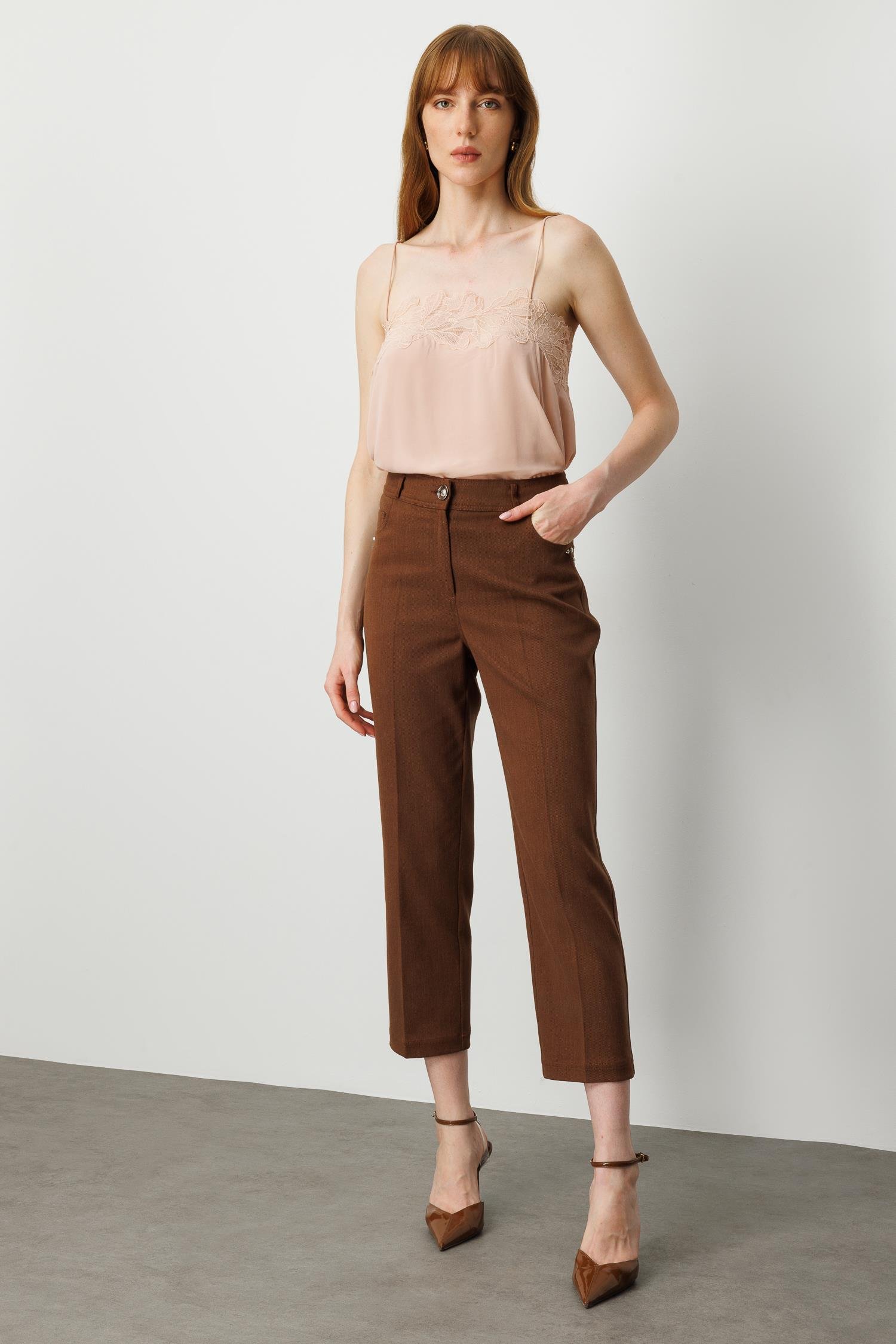 Modailgi  Spor Dikişli Trok Detaylı Beş Cep Dar Pantolon - 75014 Kahve