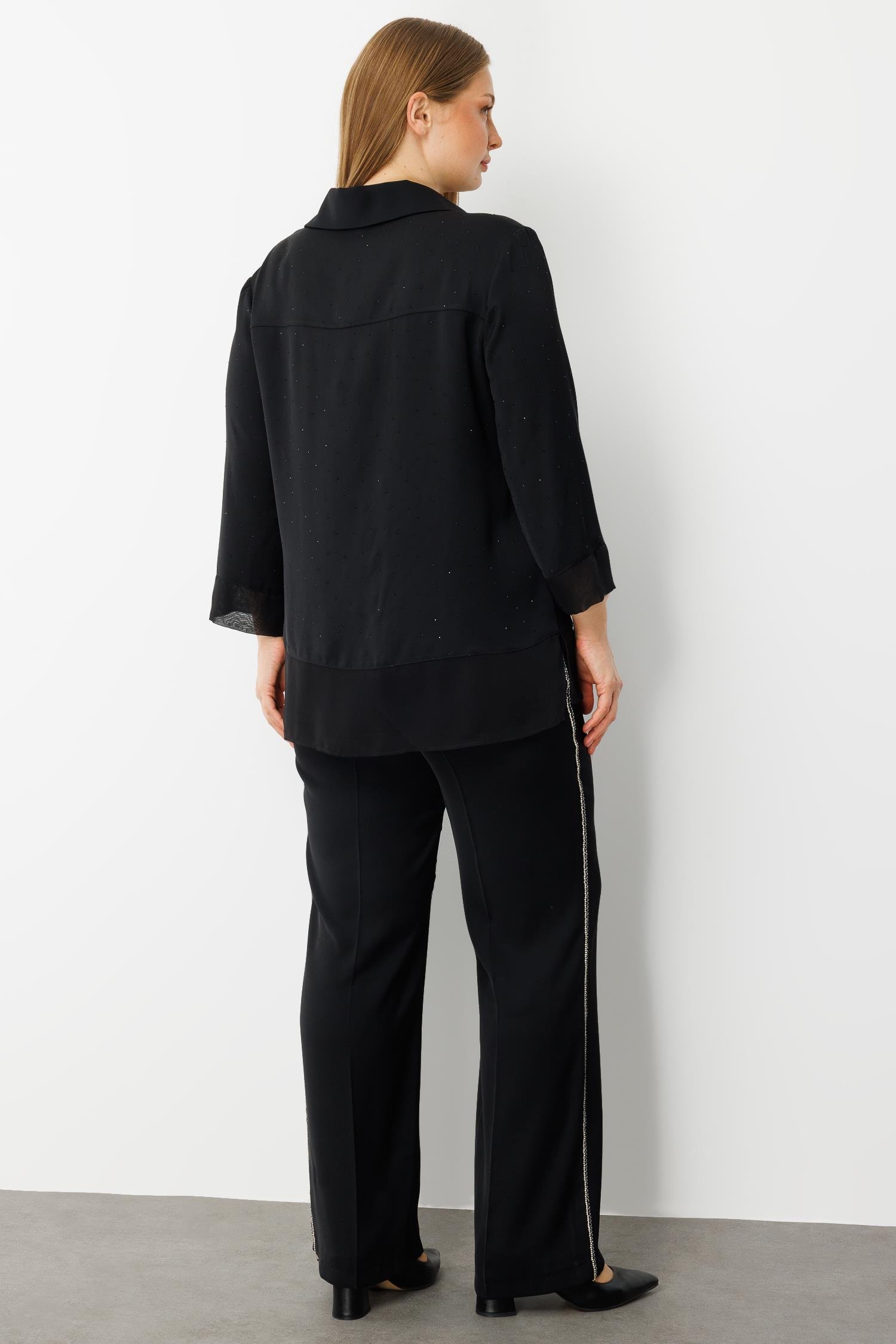 Modailgi  Takma Kol Geniş Yaka Broş Detaylı Bluz - 30053 Siyah