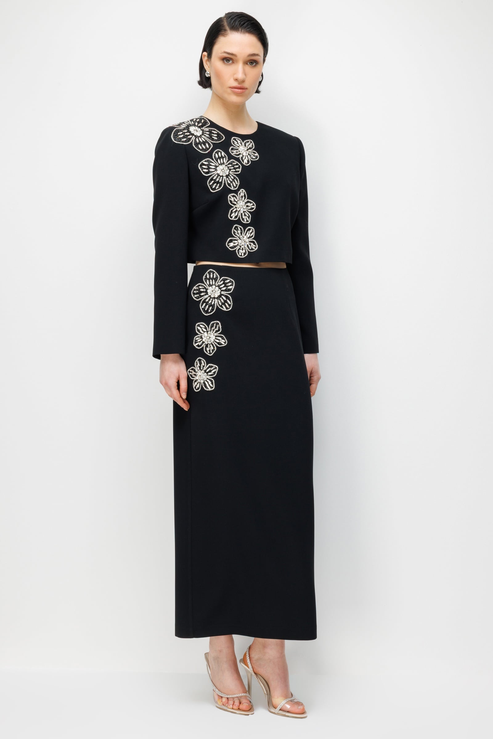 Modailgi  Taş Çiçek Yapıştırma Crop Ceket - 35035 Siyah