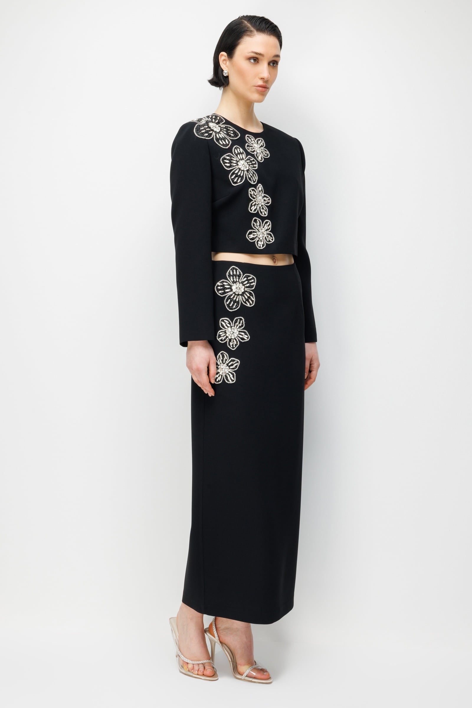 Modailgi  Taş Çiçek Yapıştırma Crop Ceket - 35035 Siyah
