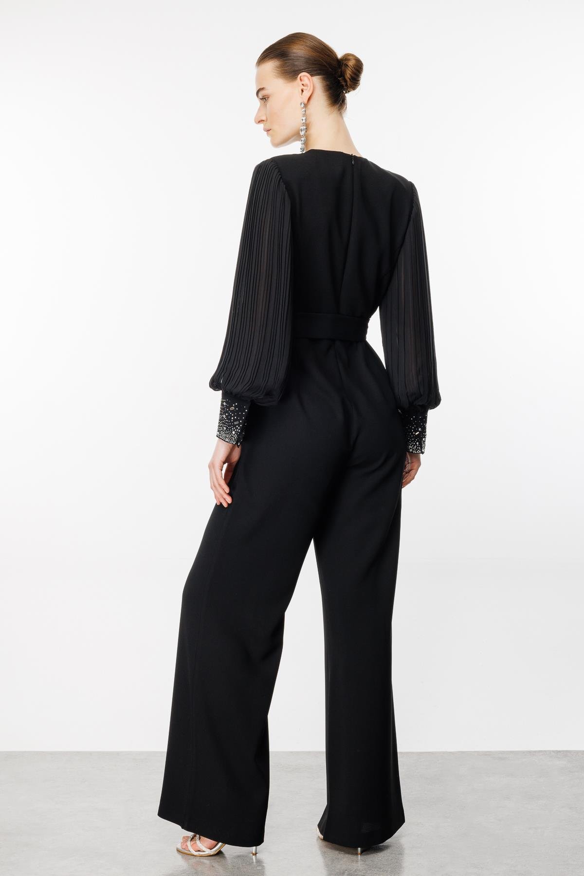 Modailgi  Taş Detaylı Kolları Piliseli Tulum Siyah