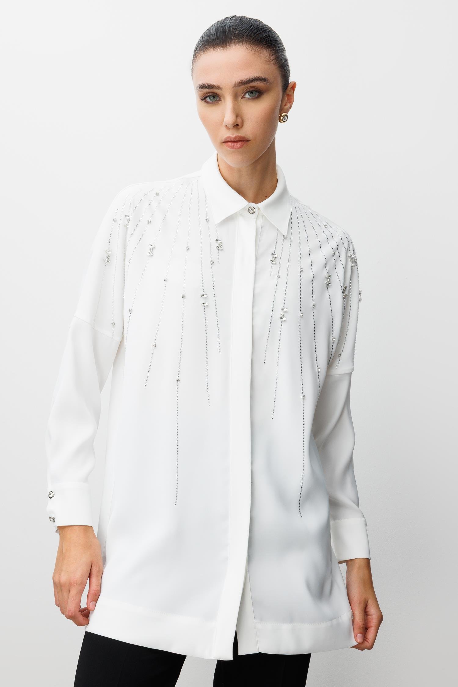 Modailgi  Taş Dizgi Detaylı Gizli Pat Oversize Gömlek Ekru