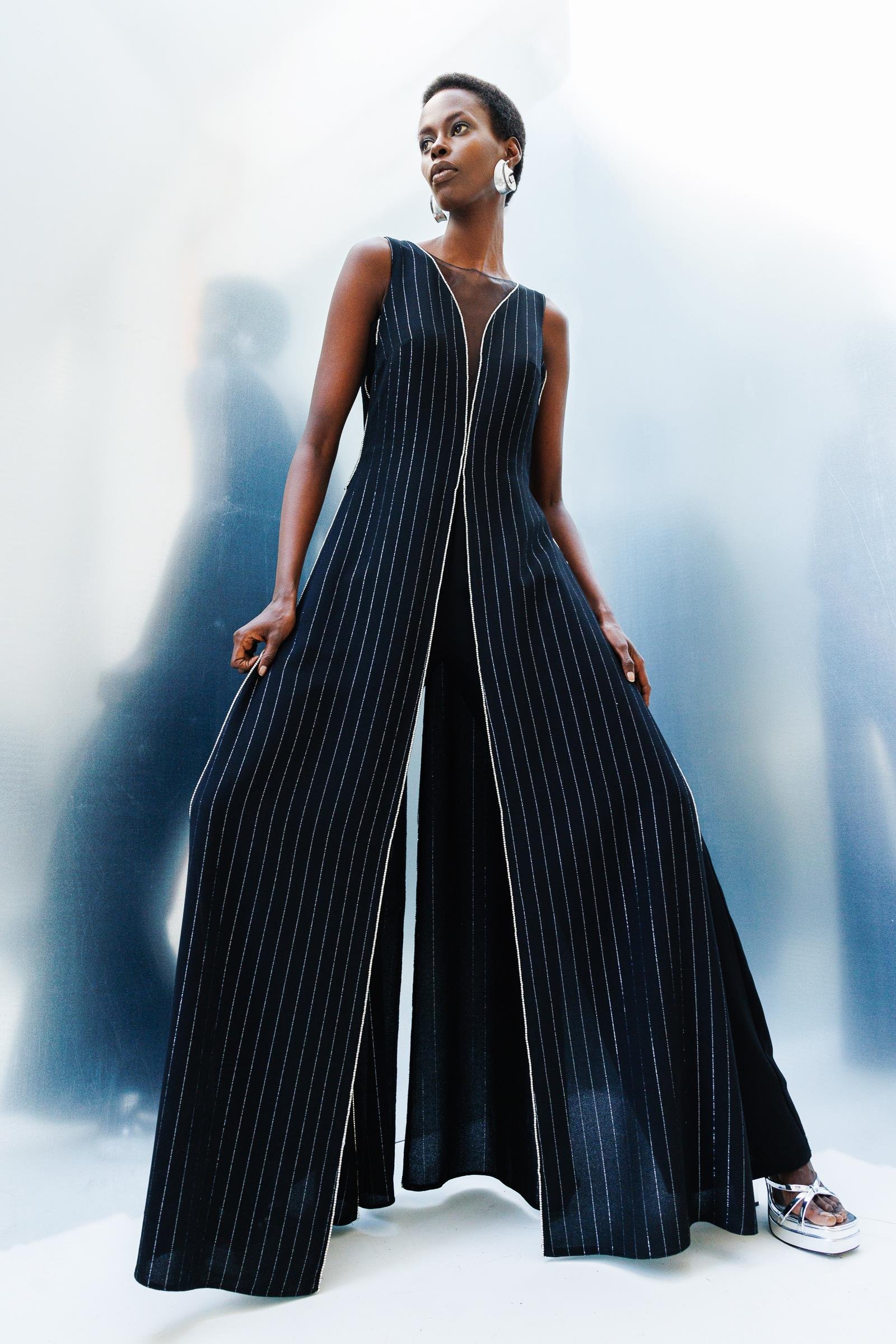 Modailgi  Taş Şeritli Simli Çizgili Tulum Siyah