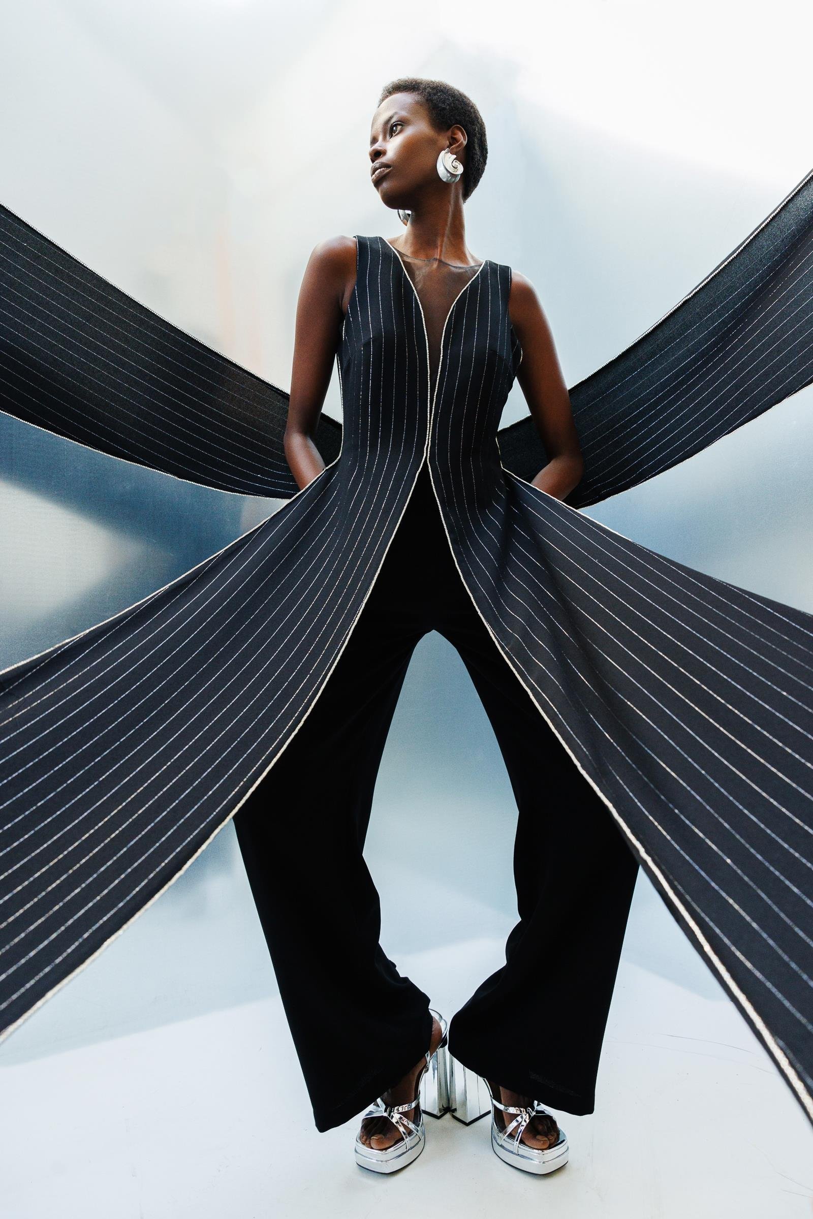 Modailgi  Taş Şeritli Simli Çizgili Tulum Siyah