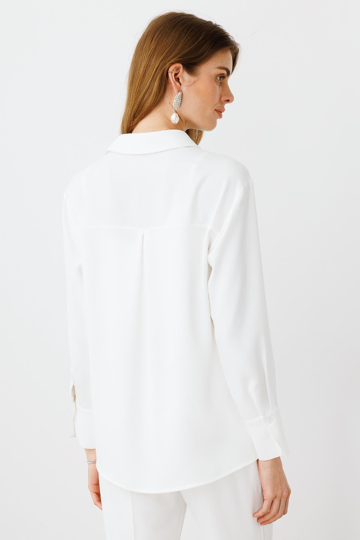 Modailgi  Taşlı Broş Aksesuarlı Rahat Kesim Gömlek Ekru