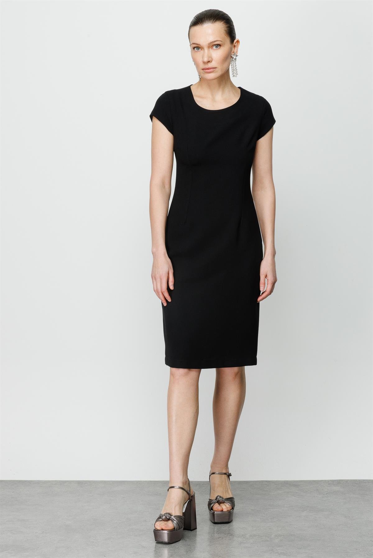 Modailgi  Tırnak Kol Klasik Elbise Siyah