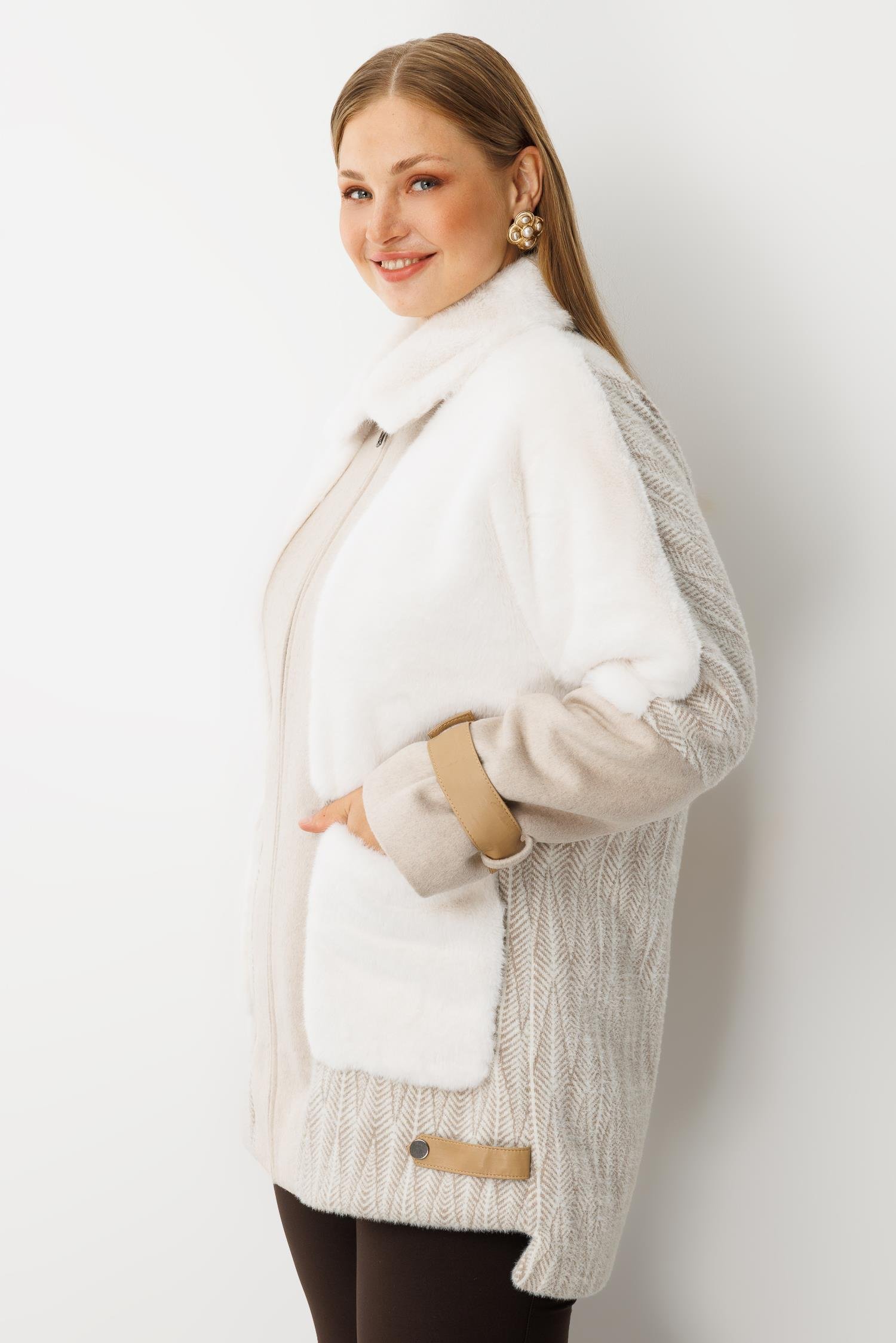 Modailgi  Torba Cepli Fermuarlı Desenli Alcantara Kaban Bej