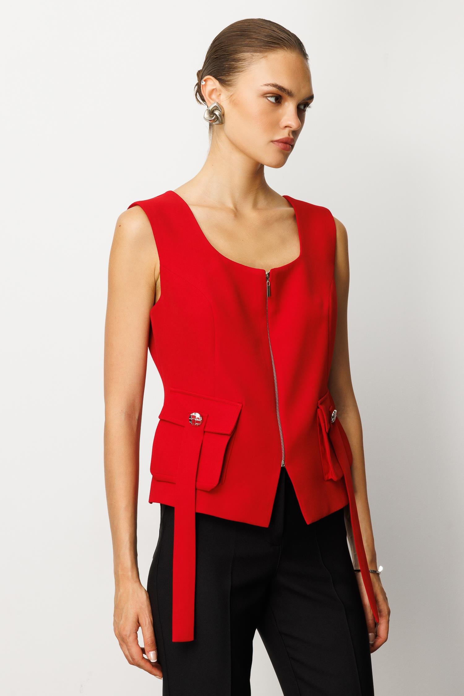 Modailgi  U Yaka Fermuar Kapamalı Torba Cepli Yelek Kırmızı
