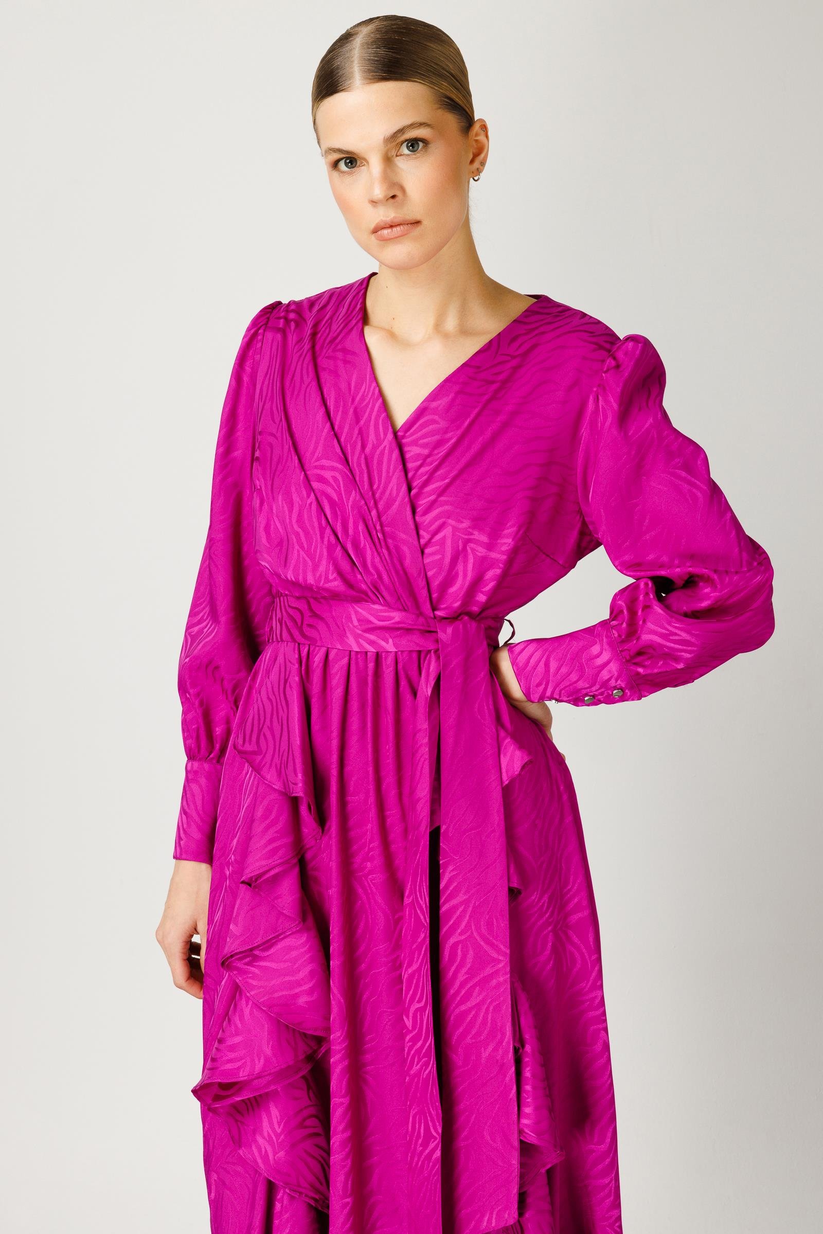 Modailgi  Volanlı Kruvaze Jakar Elbise Fuşya