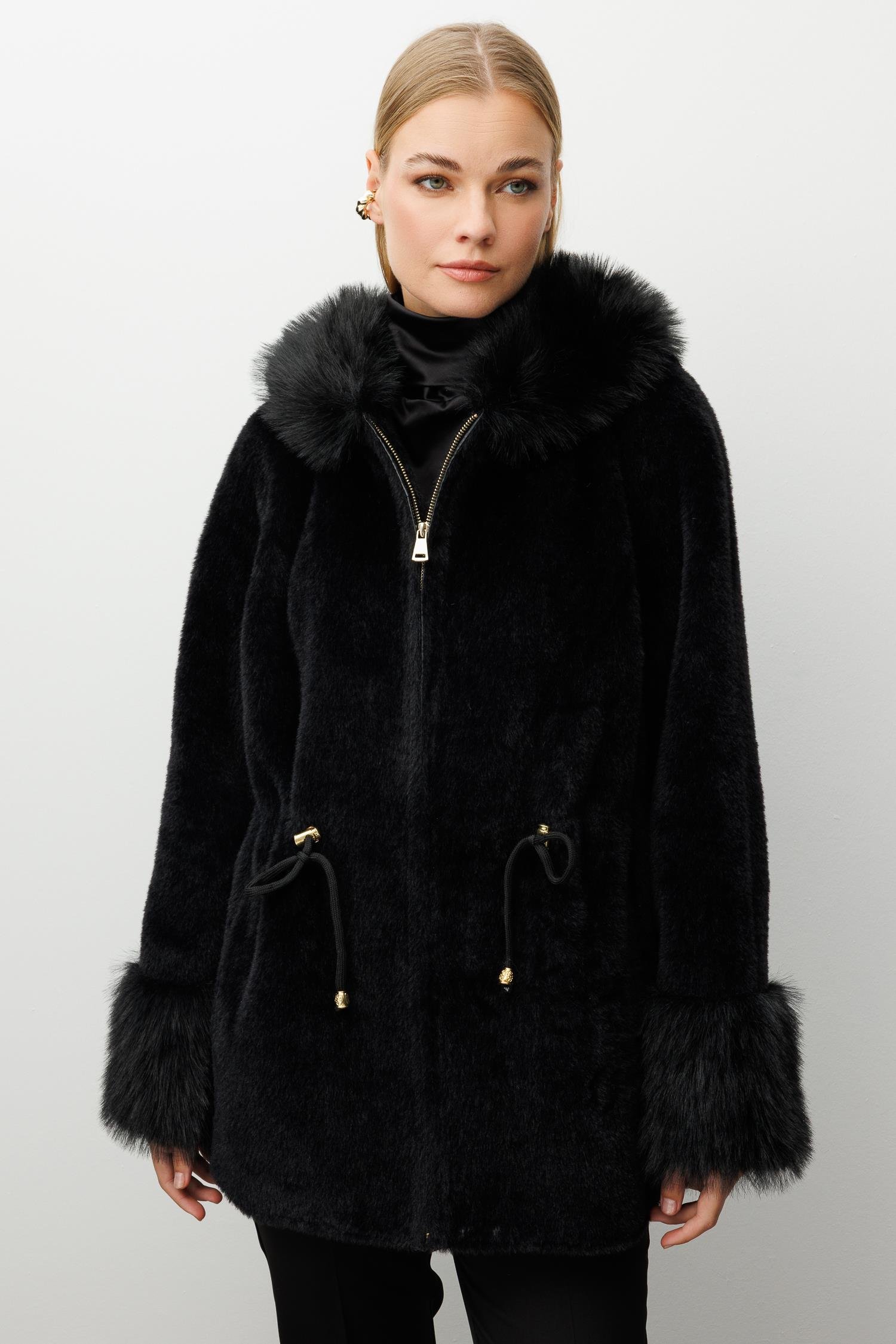 Modailgi  Yaka ve Kol Manşeti Kürklü Fermuarlı Alcantara Kaban Siyah