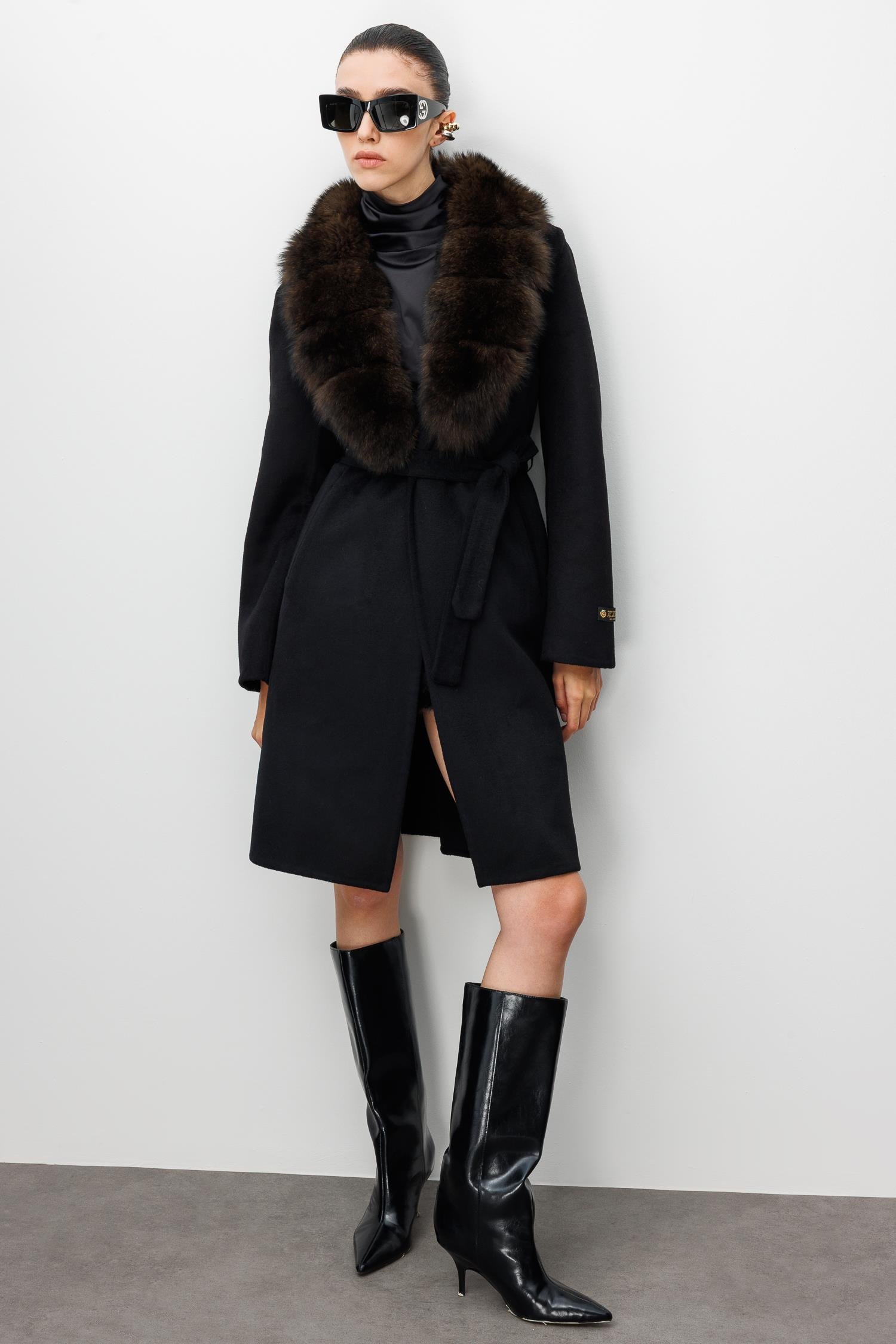 Modailgi  Yakası Kürklü Belden Kuşaklı Alpaca Kaban Siyah