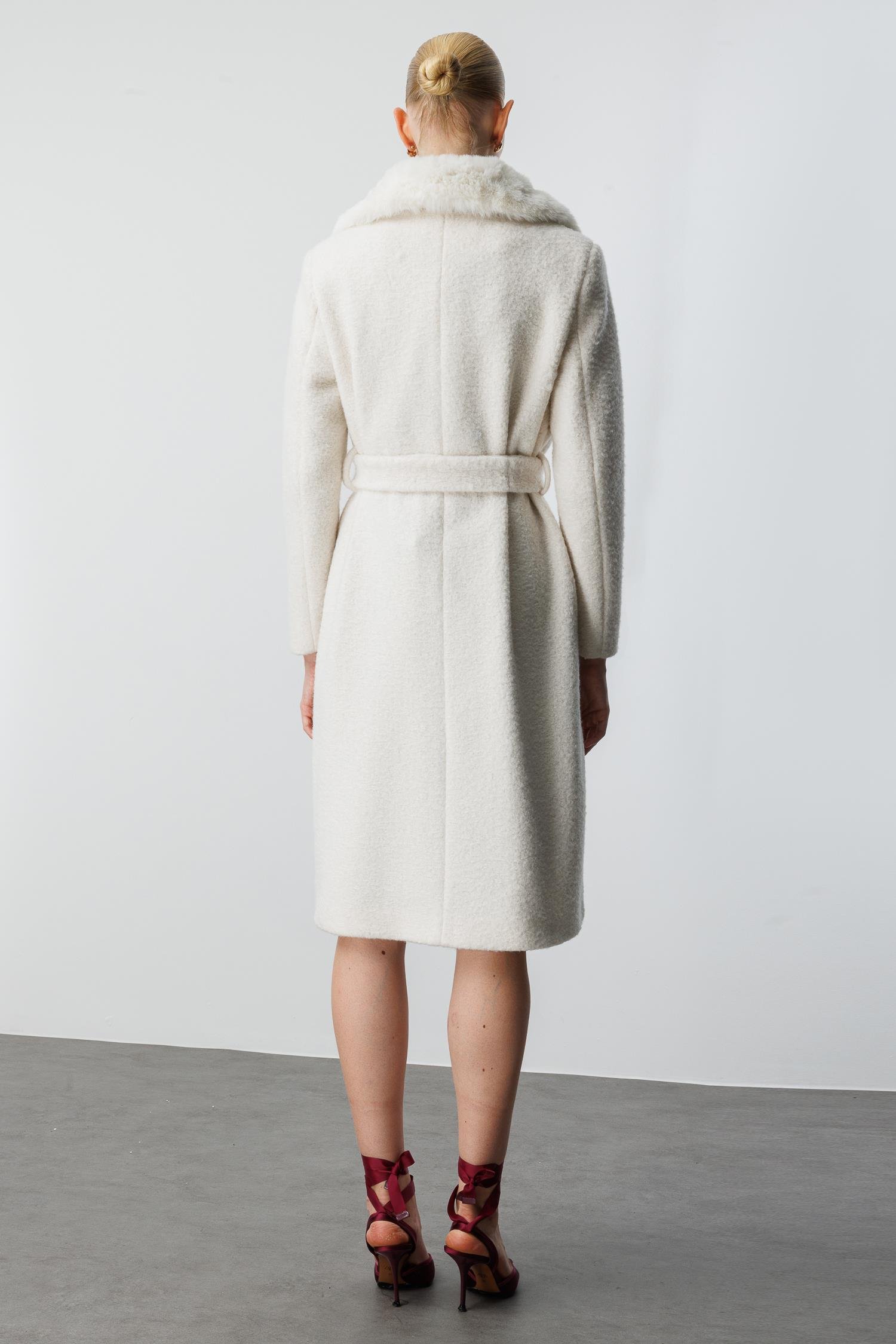 Modailgi  Yakası Kürklü Kırçıllı Uzun Kaşe Kaban Kemik