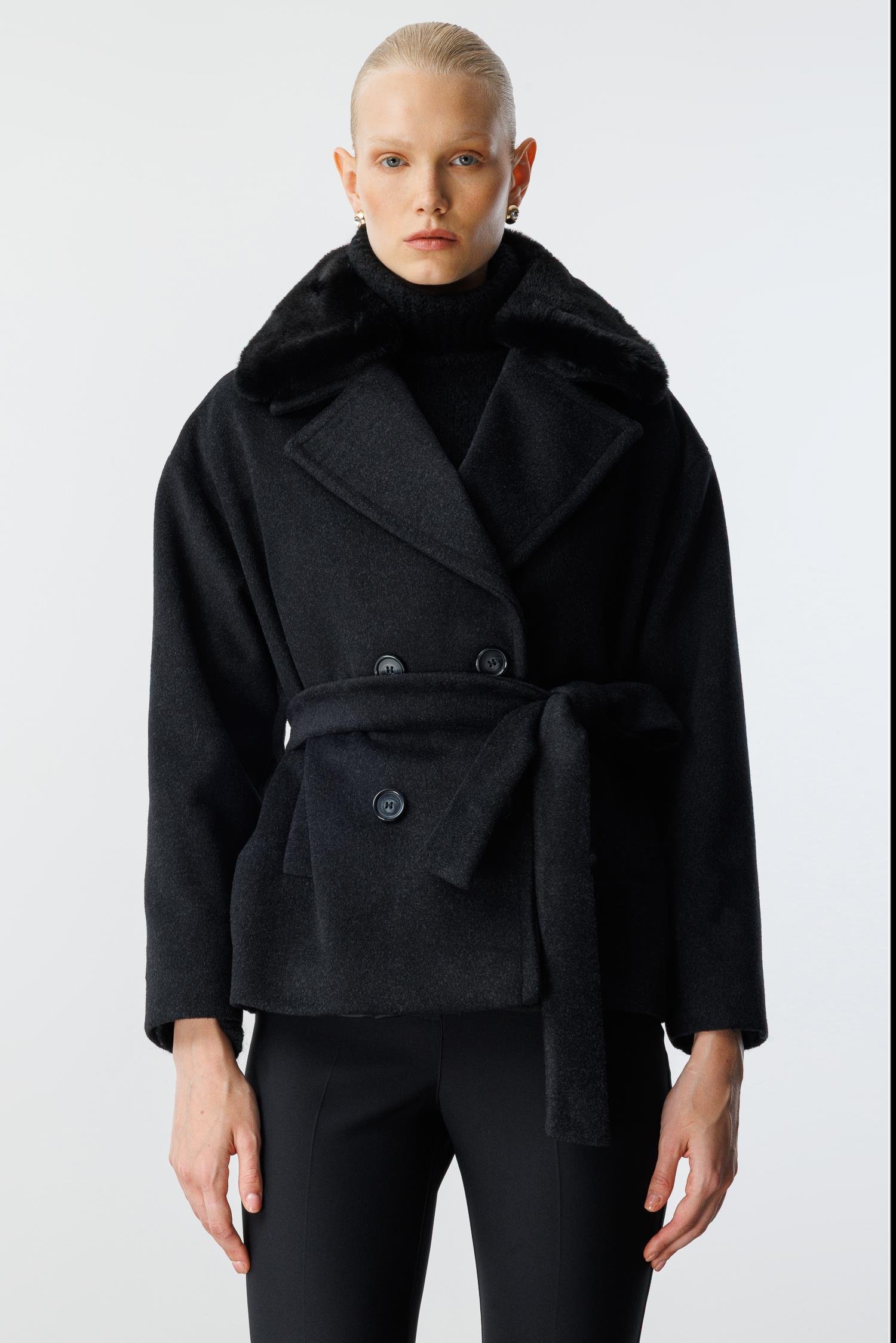 Modailgi  Yakası Kürklü Kruvaze Kemerli Kısa Kaşe Kaban Siyah