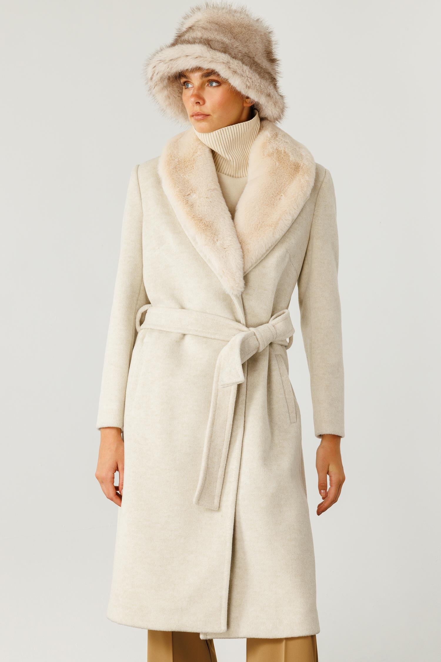 Modailgi  Yakası Kürklü Uzun Kaşe Kaban Kemik