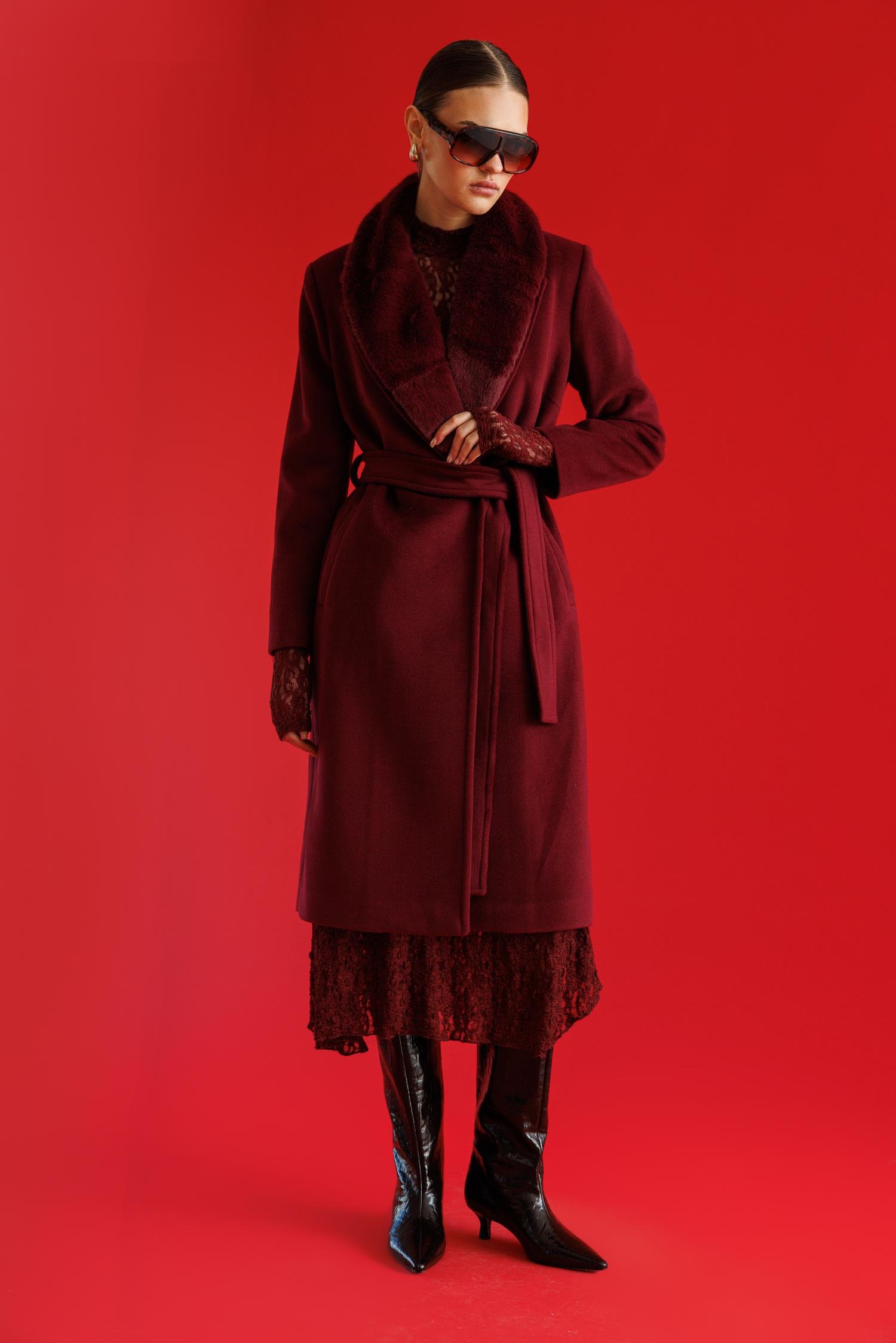 Modailgi  Yakası Kürklü Uzun Kaşe Kaban Bordo