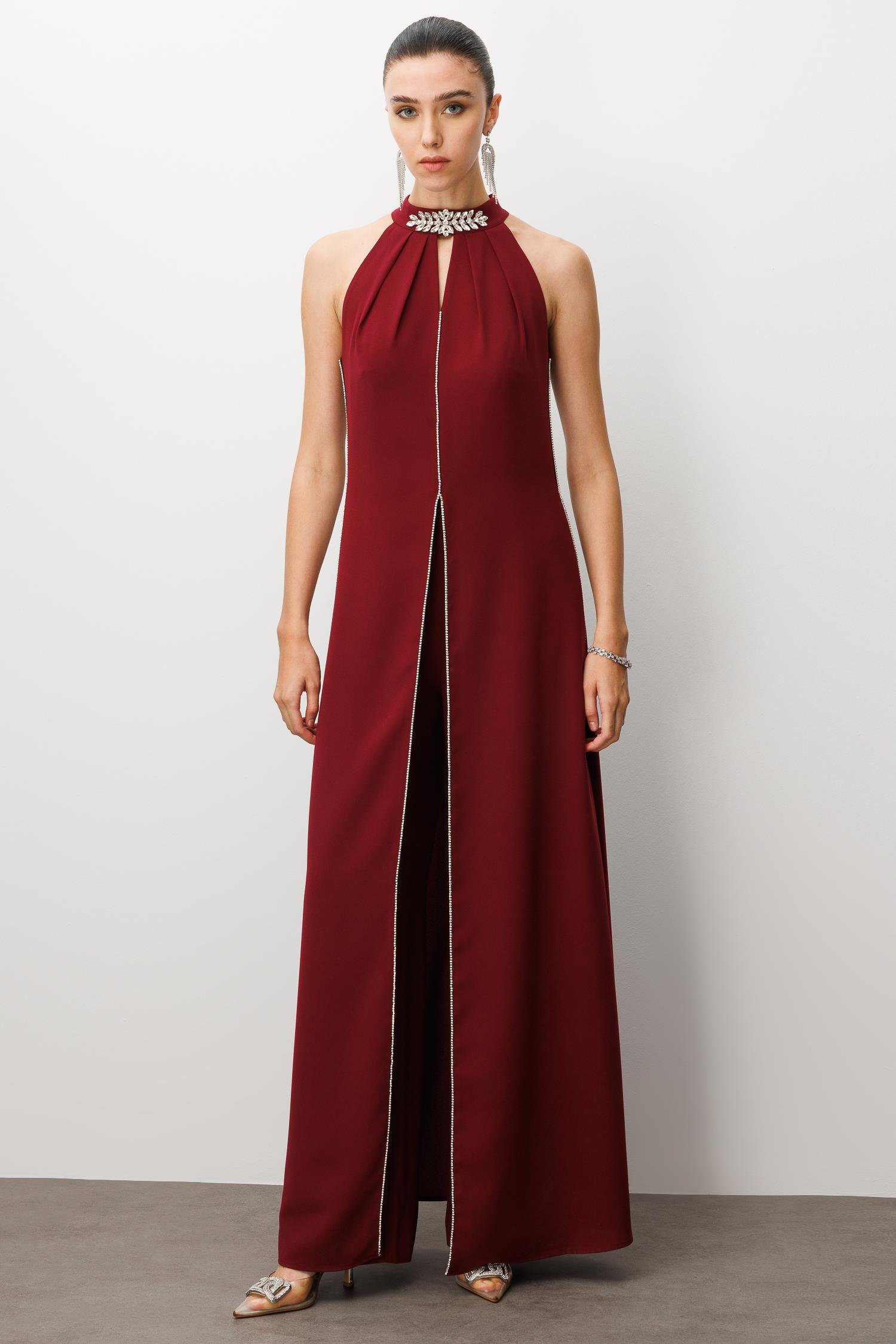 Modailgi  Yakası Taş Aksesuarlı Tulum Bordo