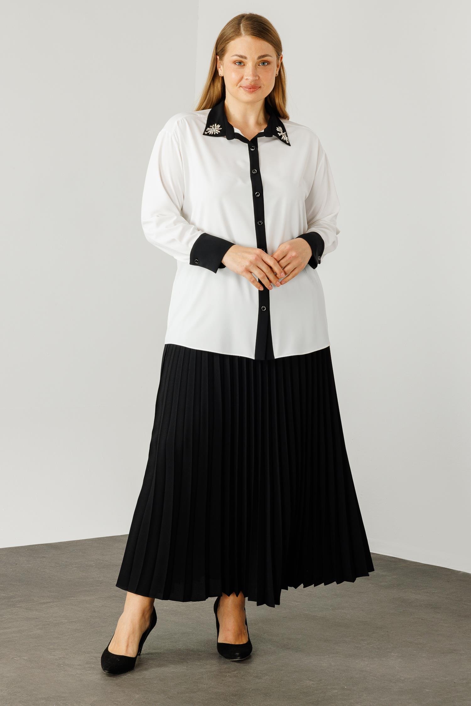 Modailgi  Yakası Taş İşlemeli Enkürüsteli Gömlek Ekru