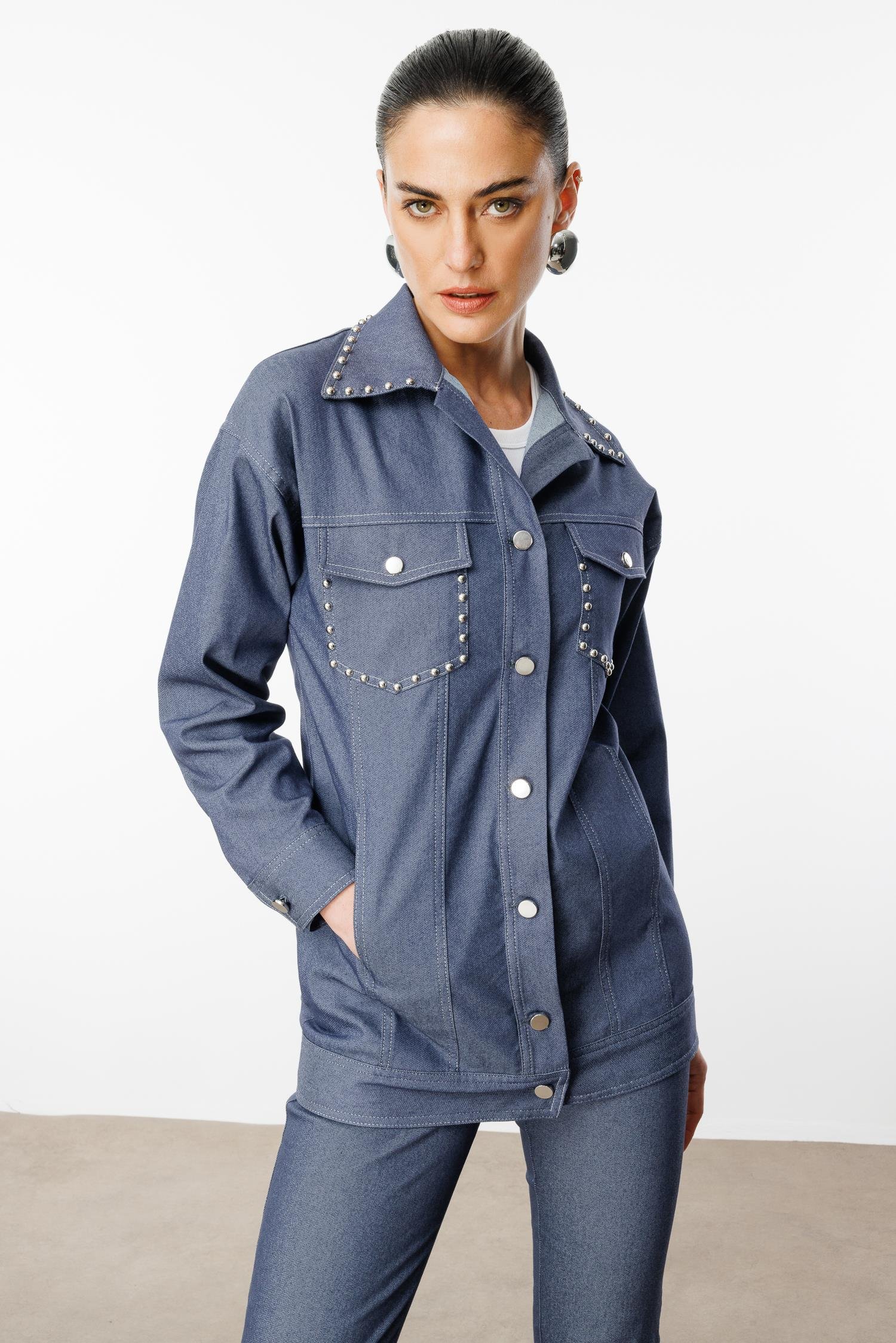 Modailgi  Yakası ve Cep Torbaları Zımba Detaylı Uzun Spor Ceket İndigo