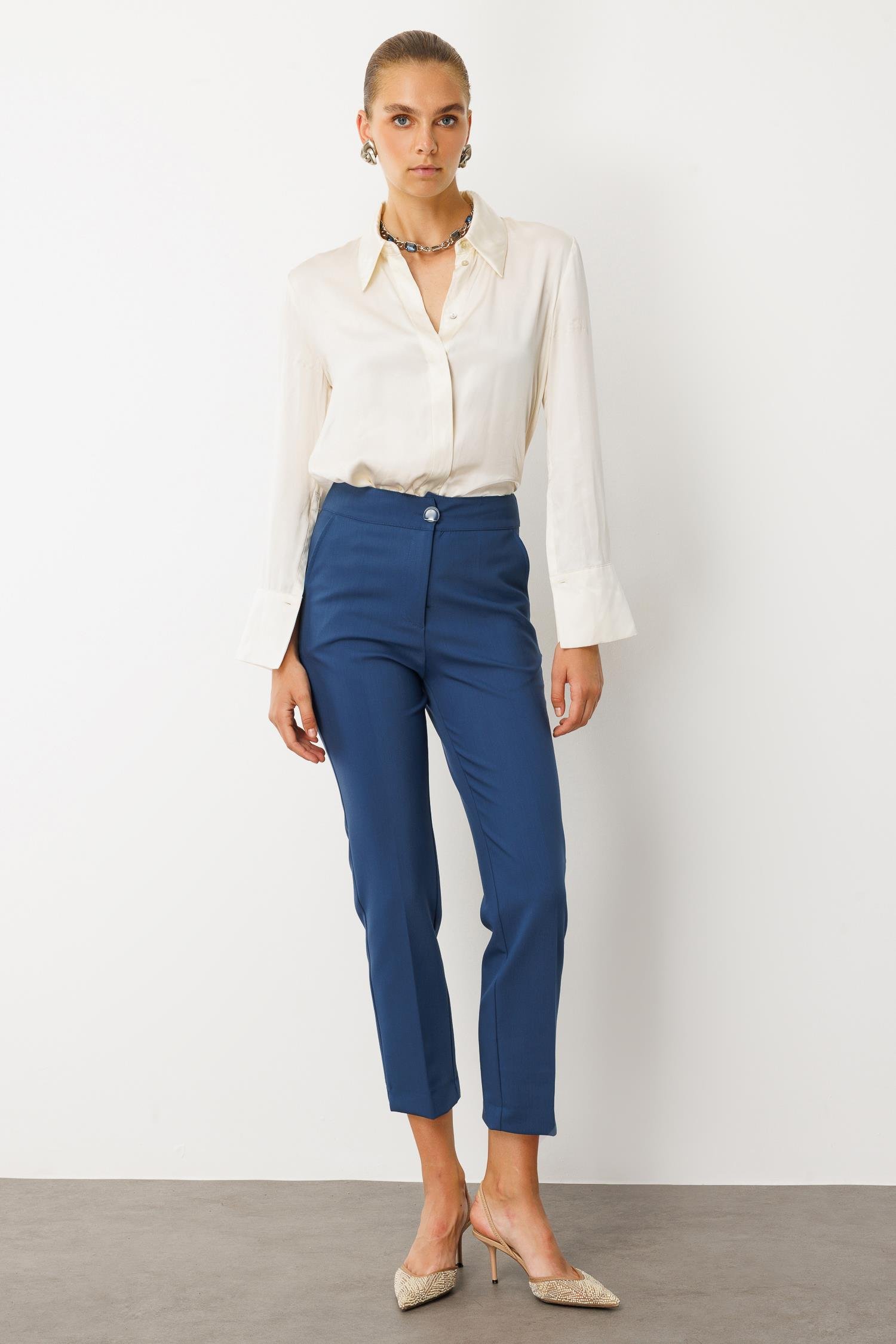 Modailgi  Yandan Cepli Paçası Yırtmaçlı Sigara Paça Pantolon - 70008 Petrol Mavisi