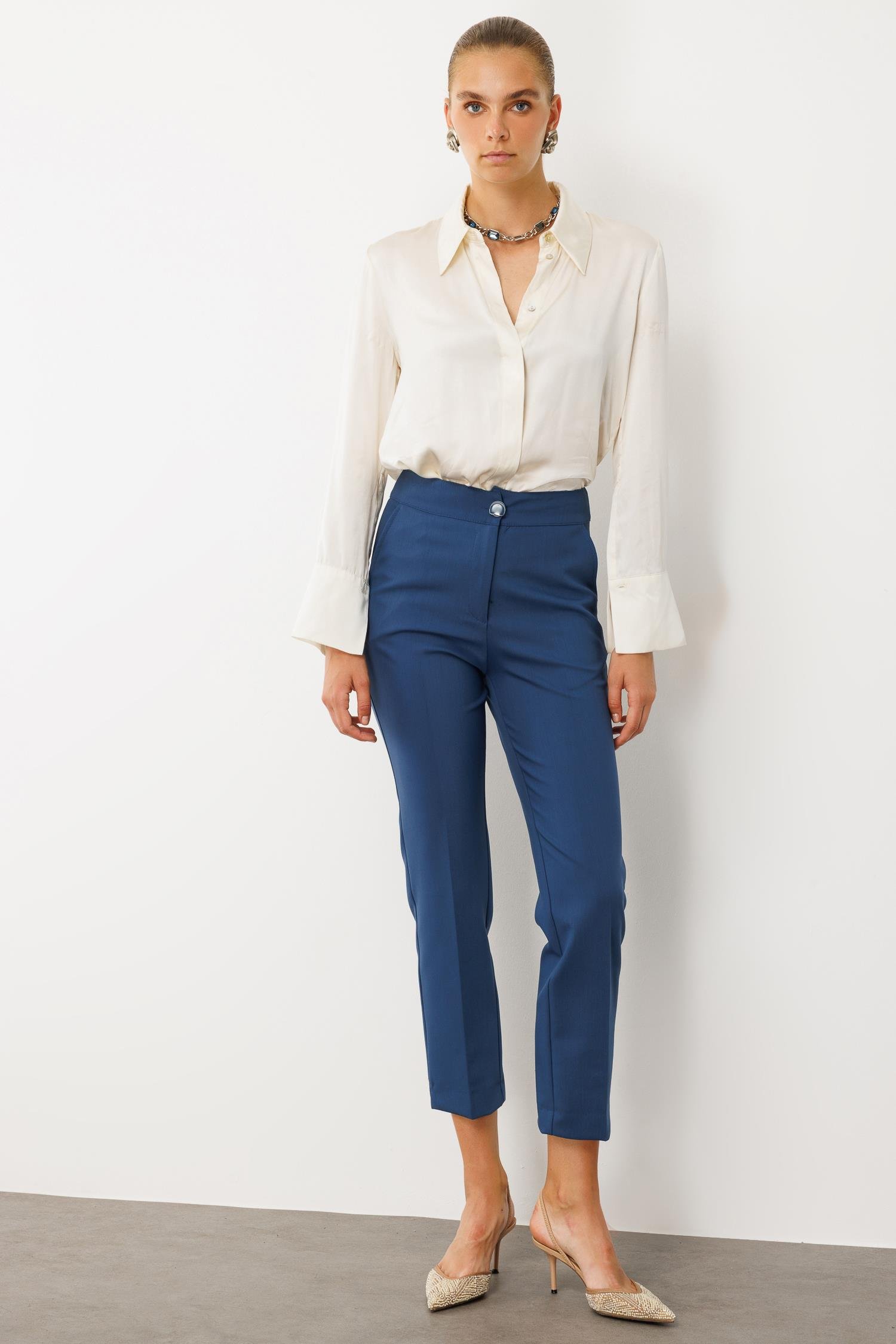 Modailgi  Yandan Cepli Paçası Yırtmaçlı Sigara Paça Pantolon - 70008 Petrol Mavisi