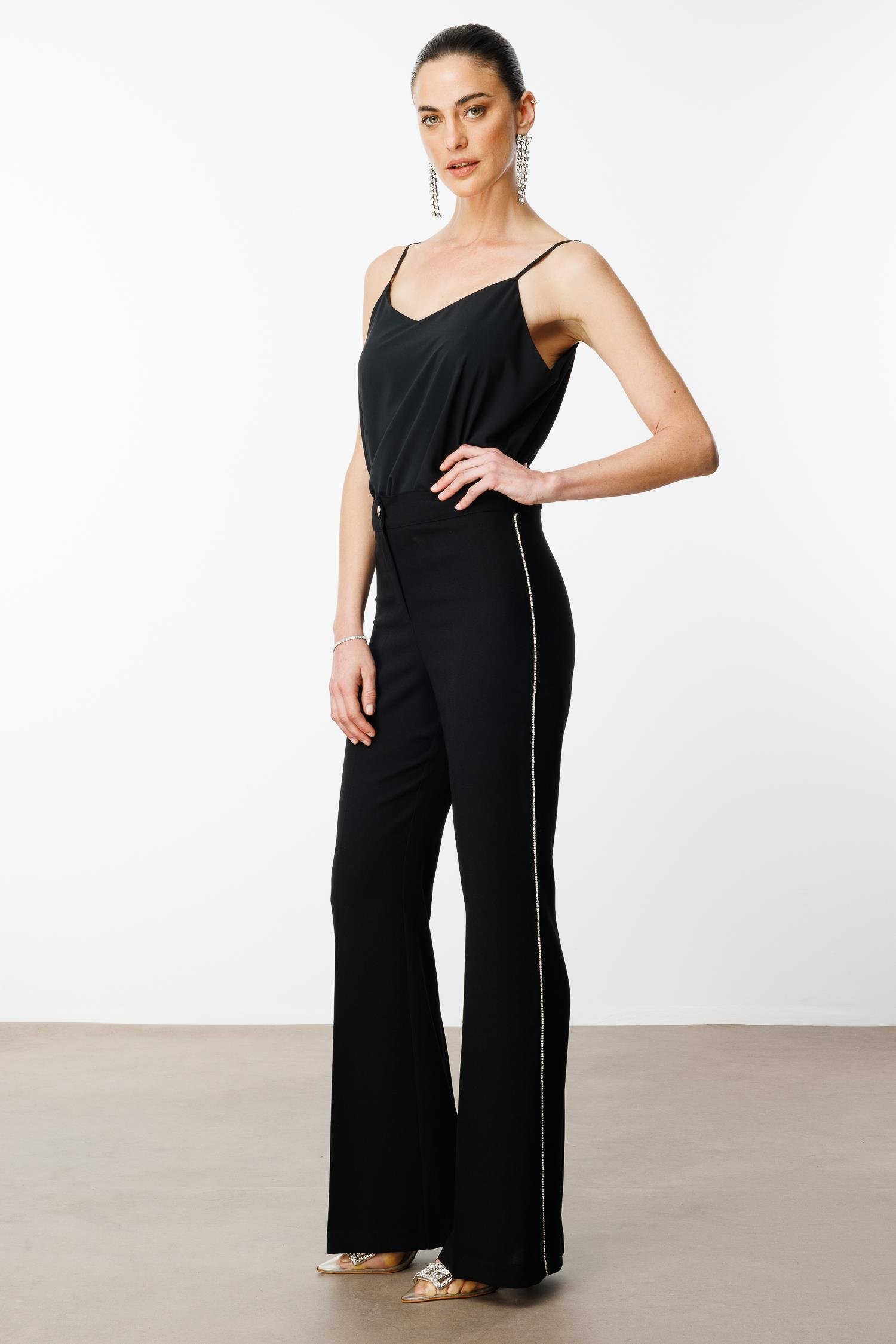 Modailgi  Yanı Şerit Taş Aksesuarlı Pantolon - 70026,70027 Siyah