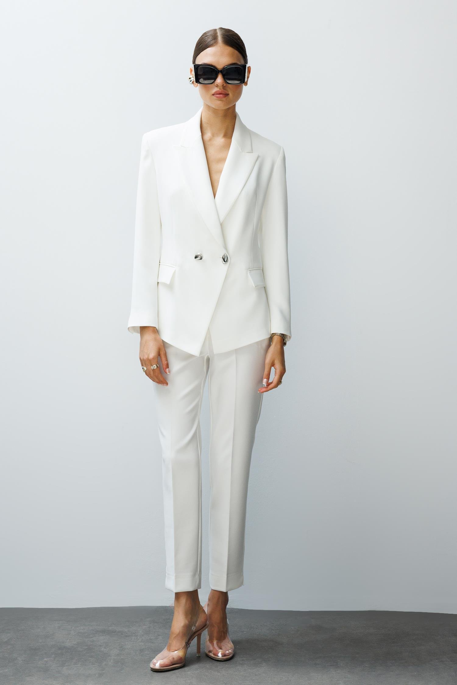 Modailgi  Yanları Metal Aksesuarlı Kruvaze Ceket Ekru