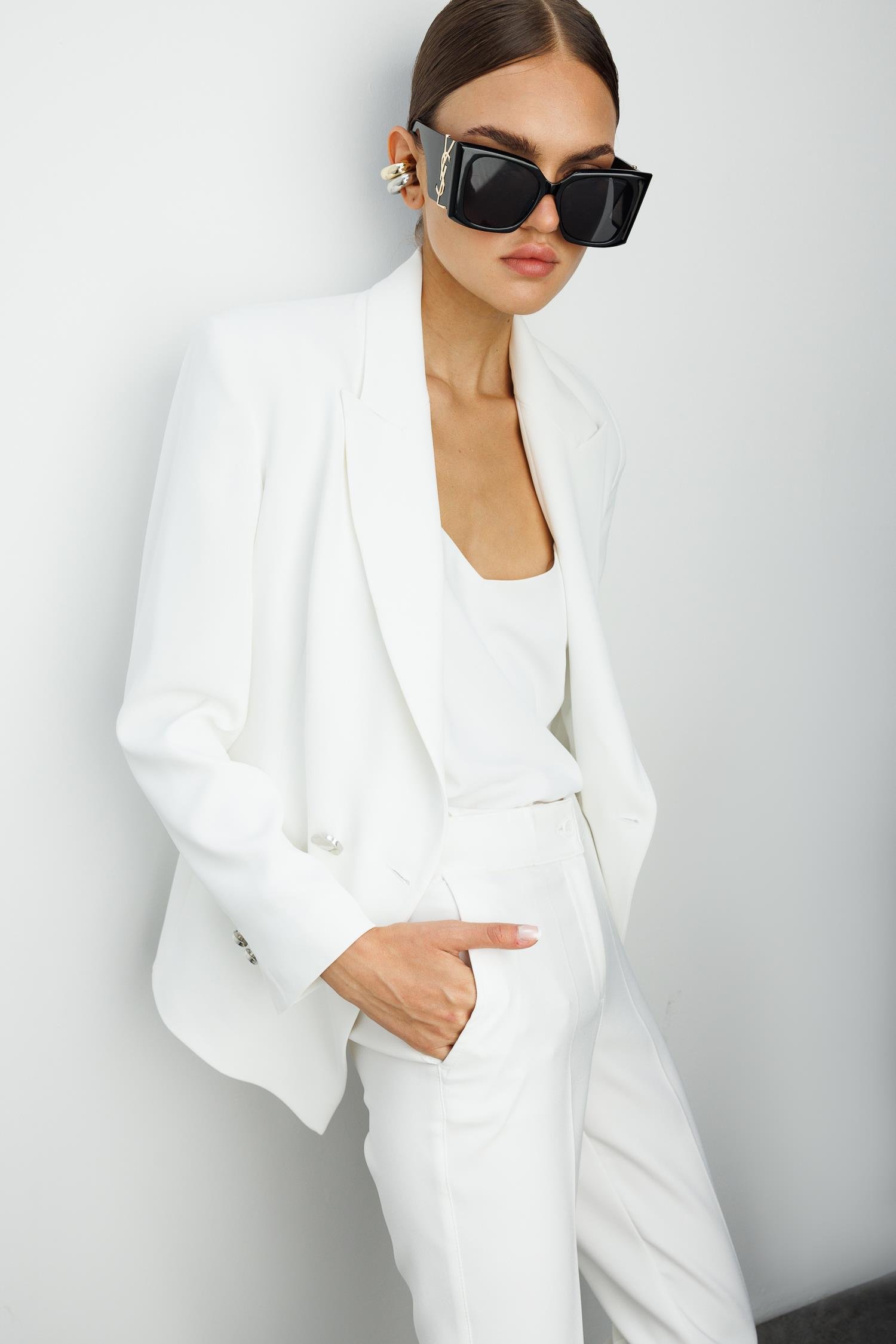 Modailgi  Yanları Metal Aksesuarlı Kruvaze Ceket Ekru