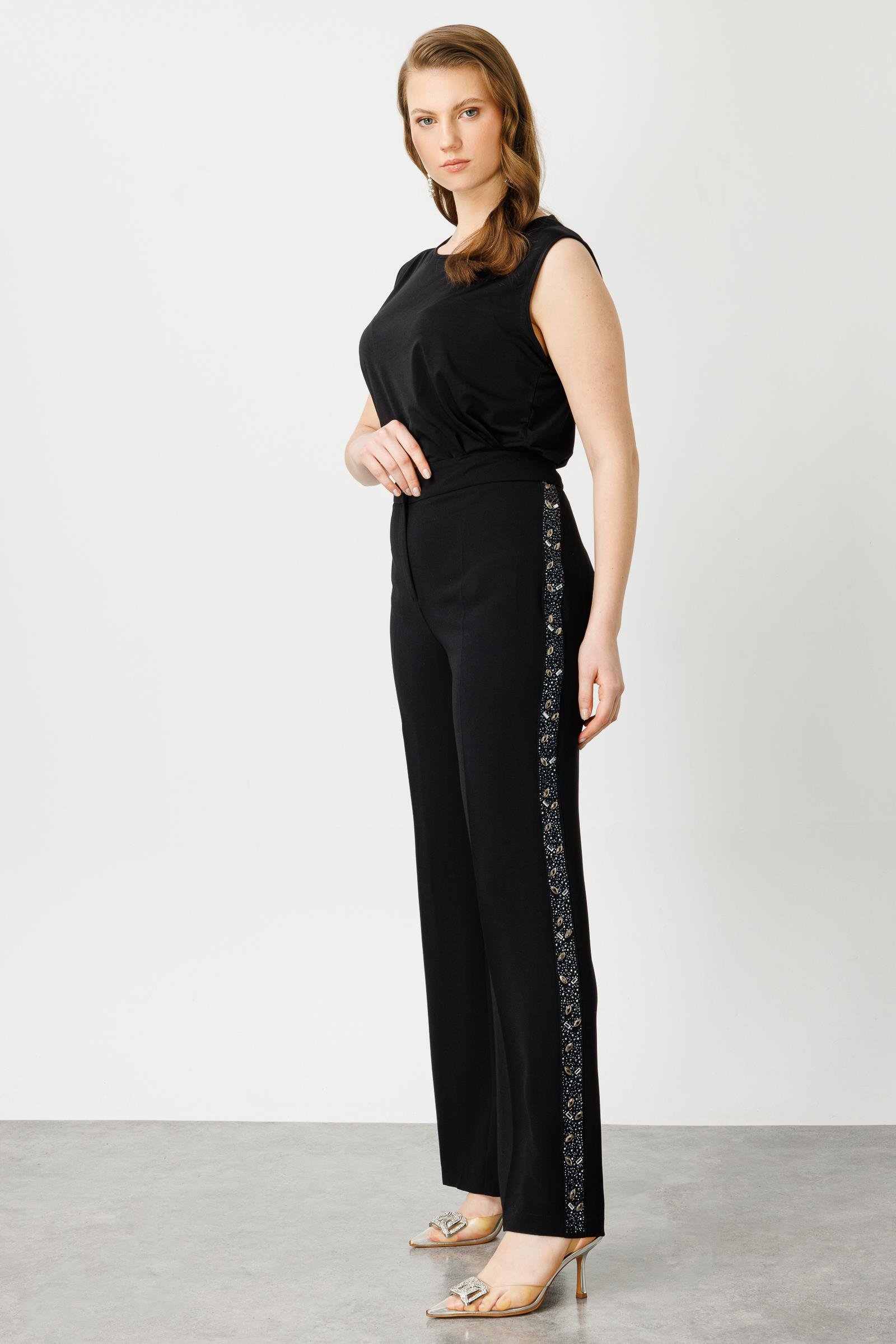 Modailgi  Yanları Taş Şeritli Geniş Paça Pantolon Siyah