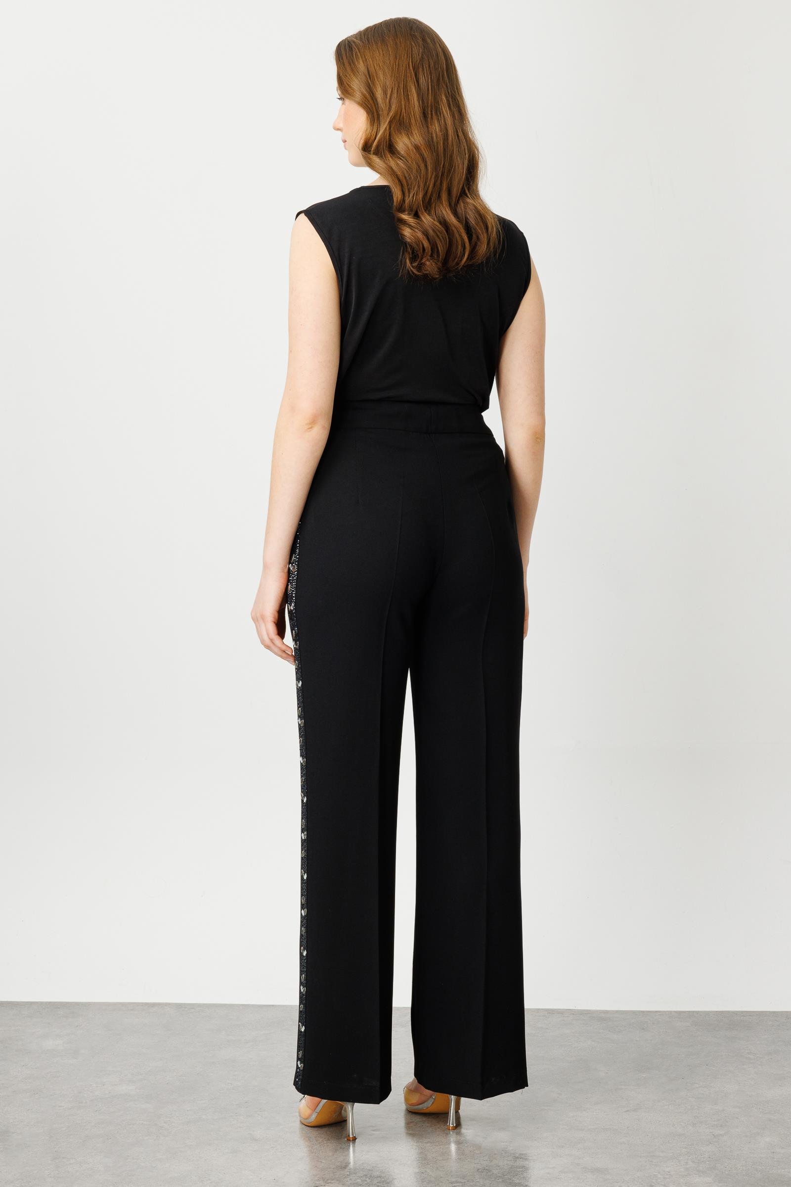 Modailgi  Yanları Taş Şeritli Geniş Paça Pantolon Siyah