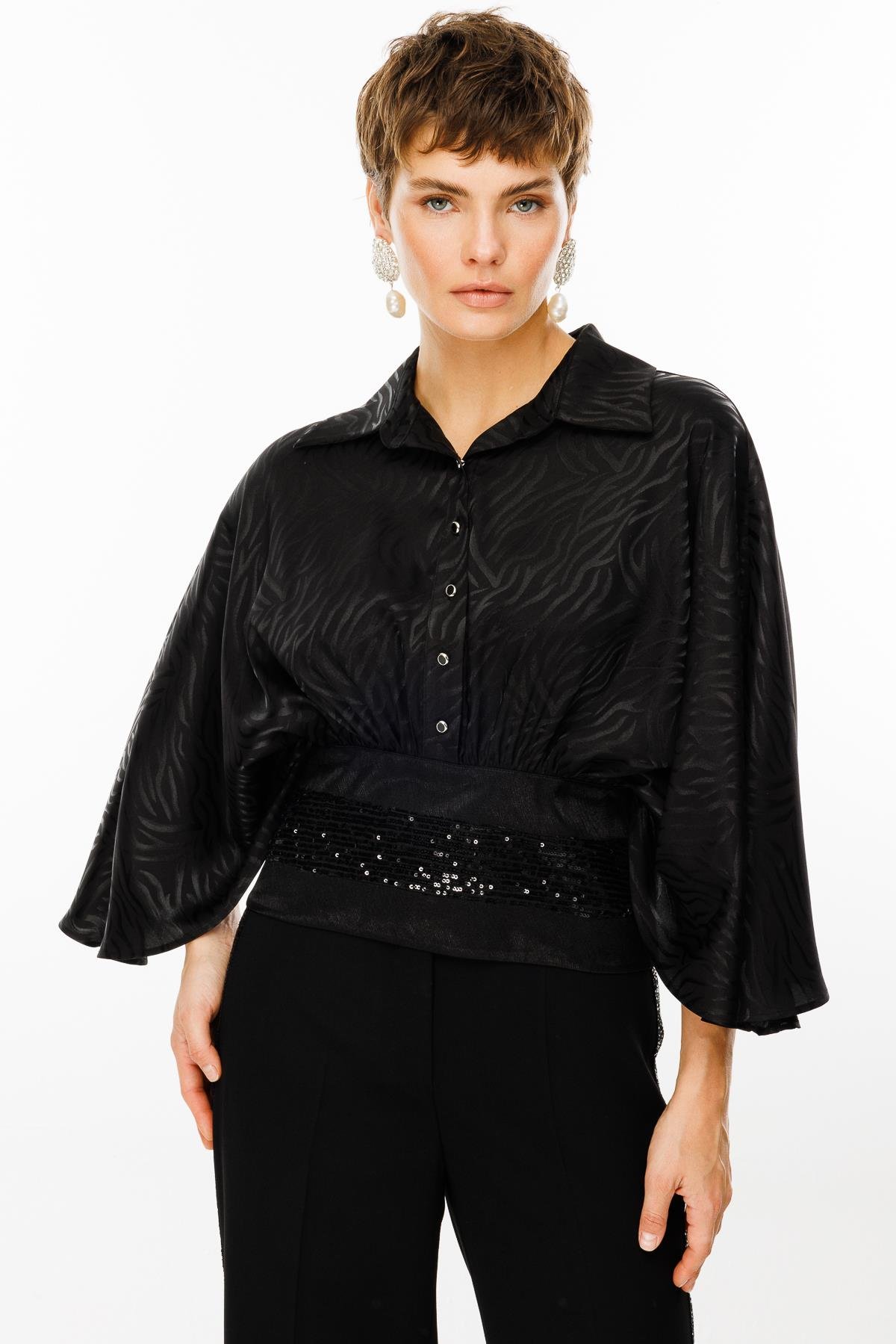 Modailgi  Yarasa Kol Büzgülü Korsajlı Payetli Bluz Siyah