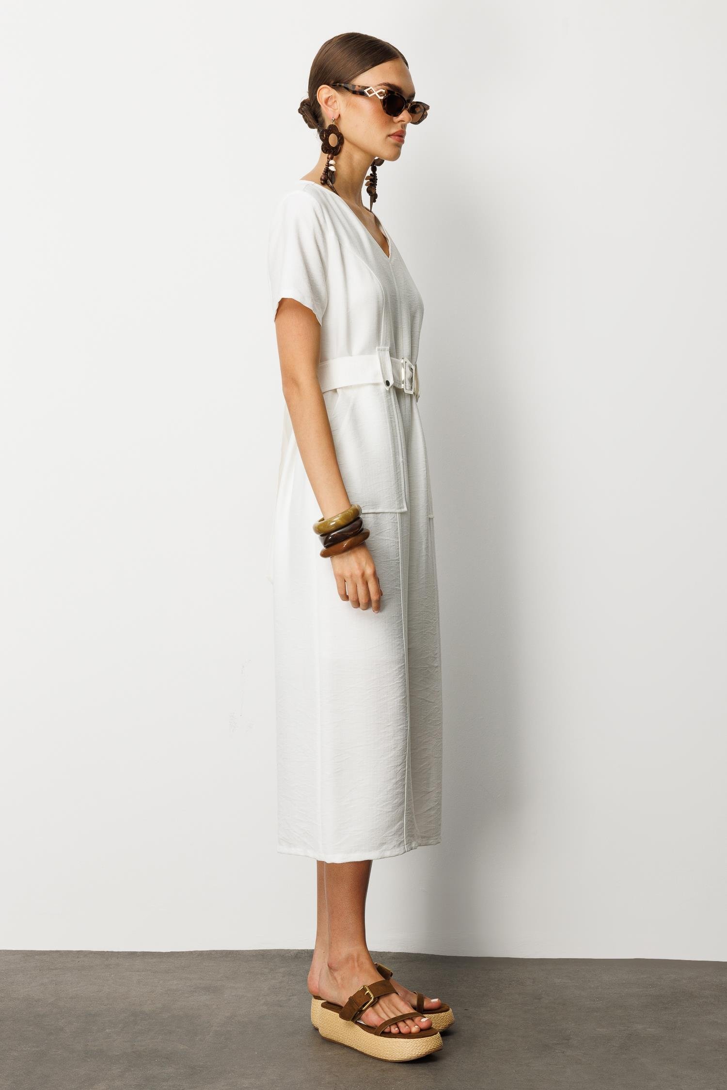 Modailgi  Yarım Kol V Yaka Kuşak Kemer Bağlamalı Yandan Cepli Midi Boy Elbise Ekru