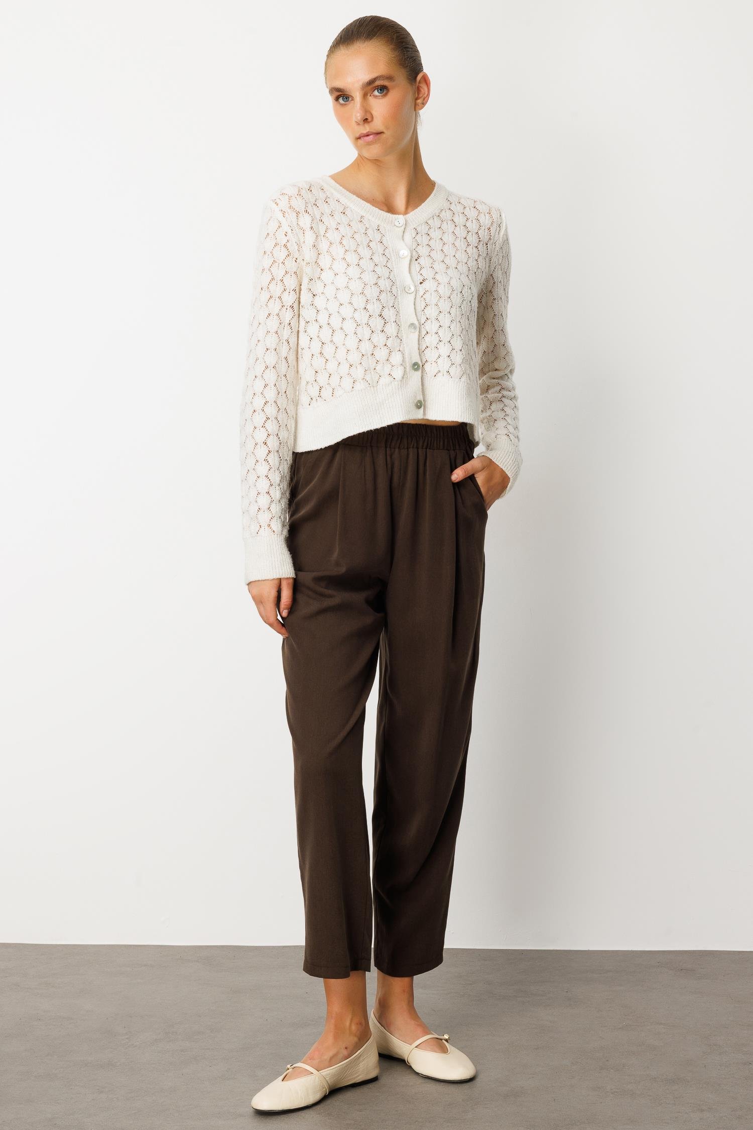 Modailgi  Yüksek Bel Lastikli Yandan Cepli Pileli Pantolon - 15040 Kahve