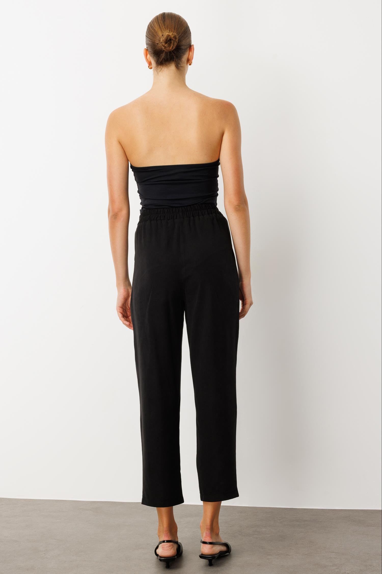 Modailgi  Yüksek Bel Lastikli Yandan Cepli Pileli Pantolon - 15040 Siyah